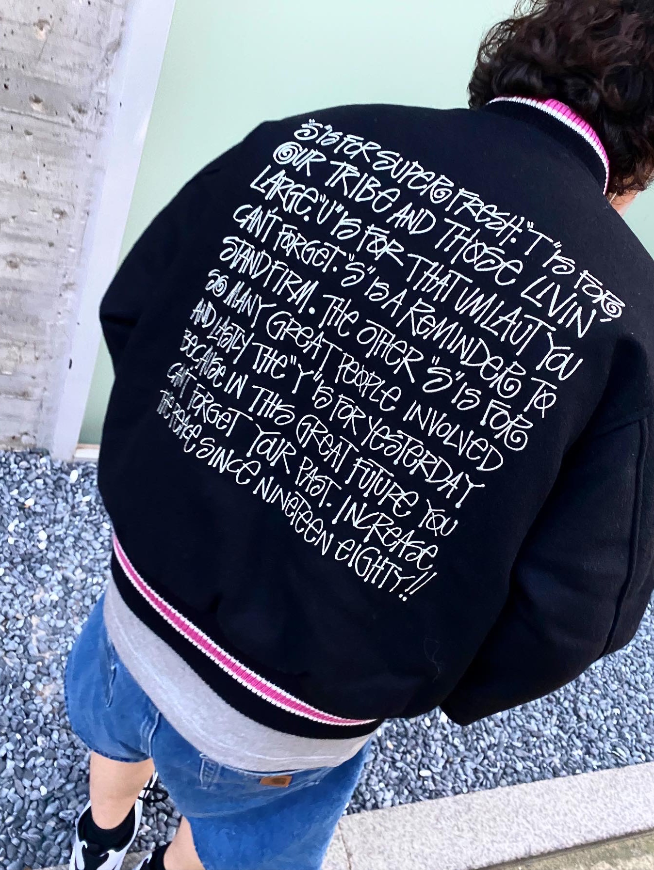 Stussy S Talk Melton Varsity Jacket Black, Nike x Comme des Garcons Homme Plus Air Max Sunder SP White Black 착용 스타일 - 3