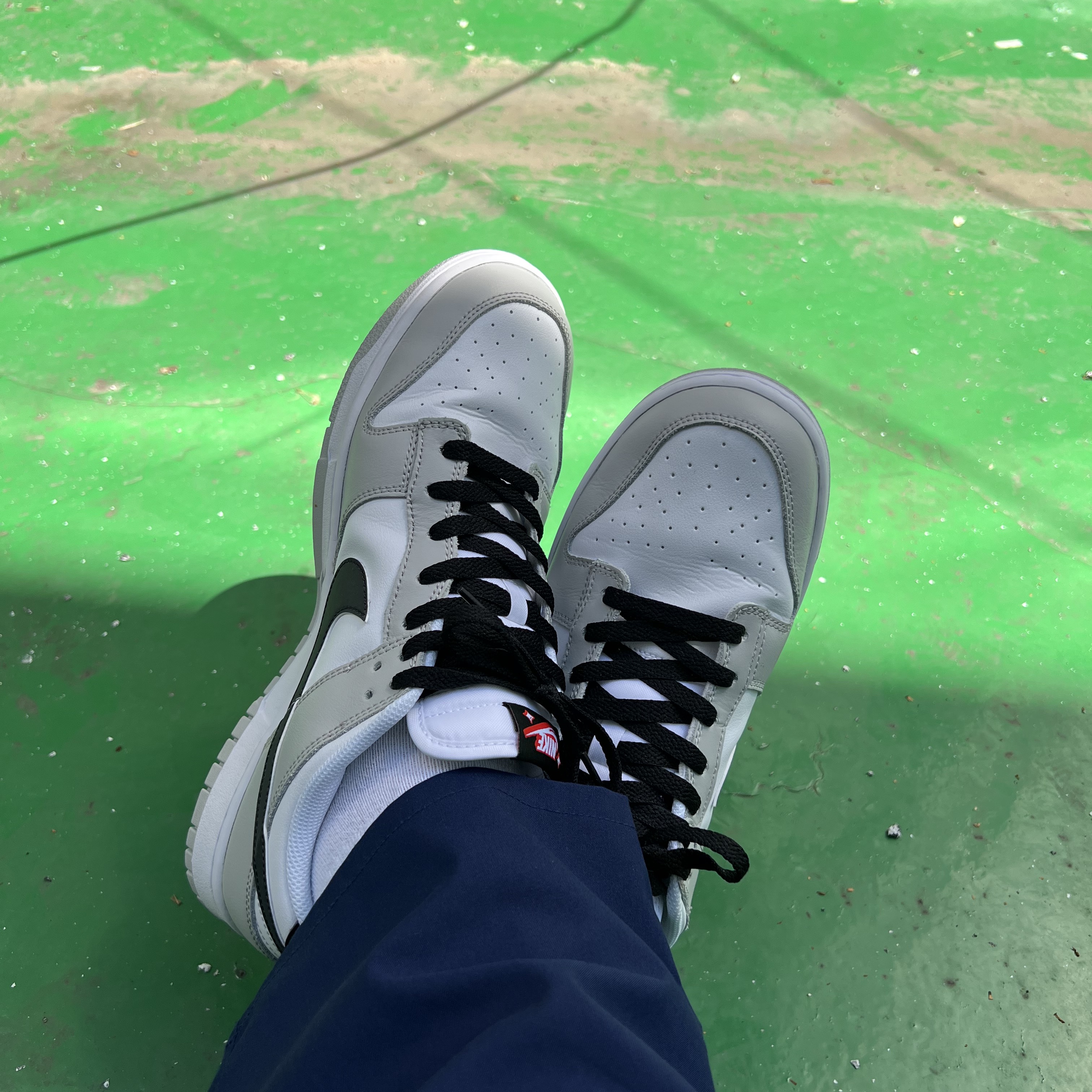 Nike Dunk Low Retro SE Jackpot Grey Fog 착용 스타일