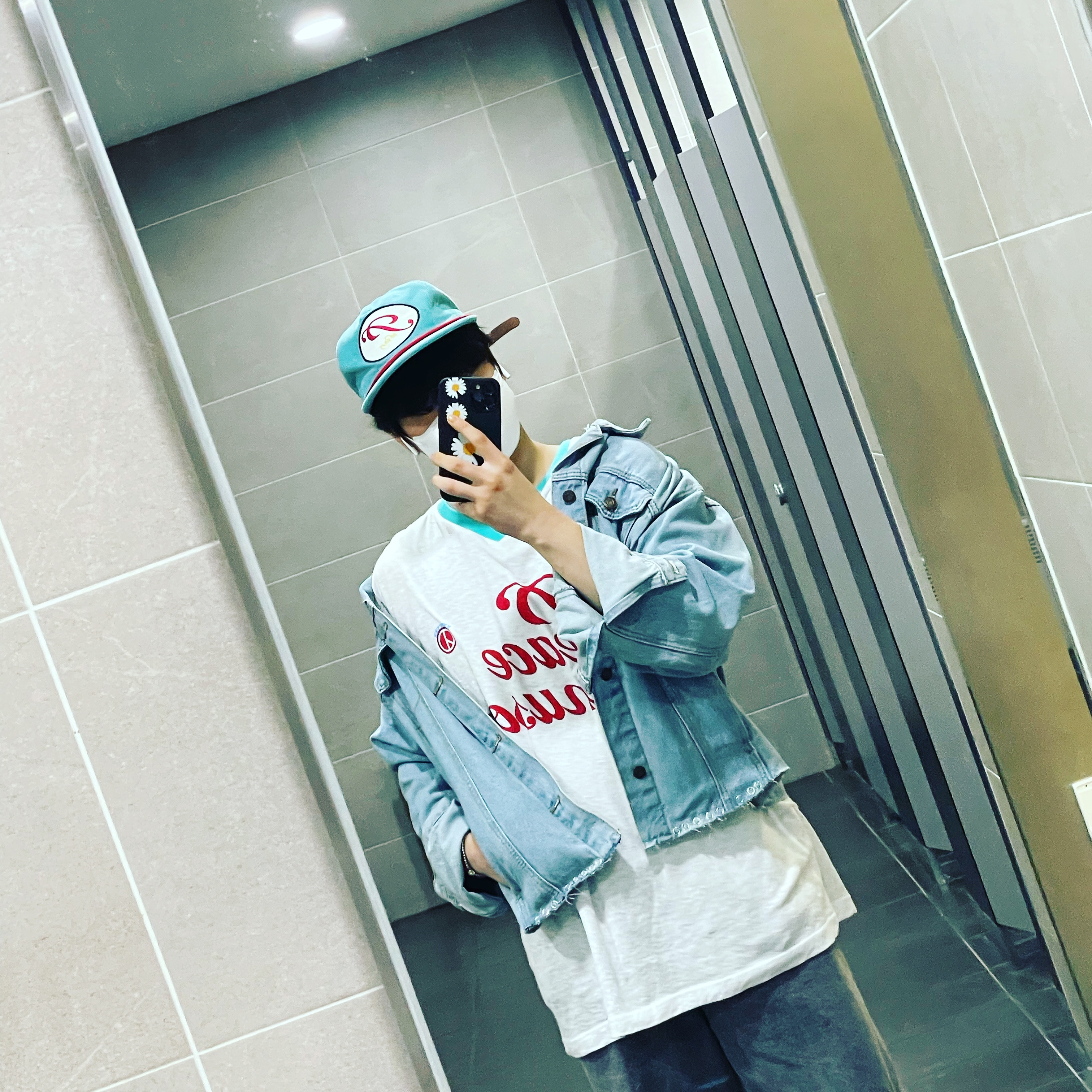 Peaceminusone 5 Panel Ball Cap #2 Mint, Peaceminusone V-Neck Ringer T-Shirt #1 Mint 착용 스타일