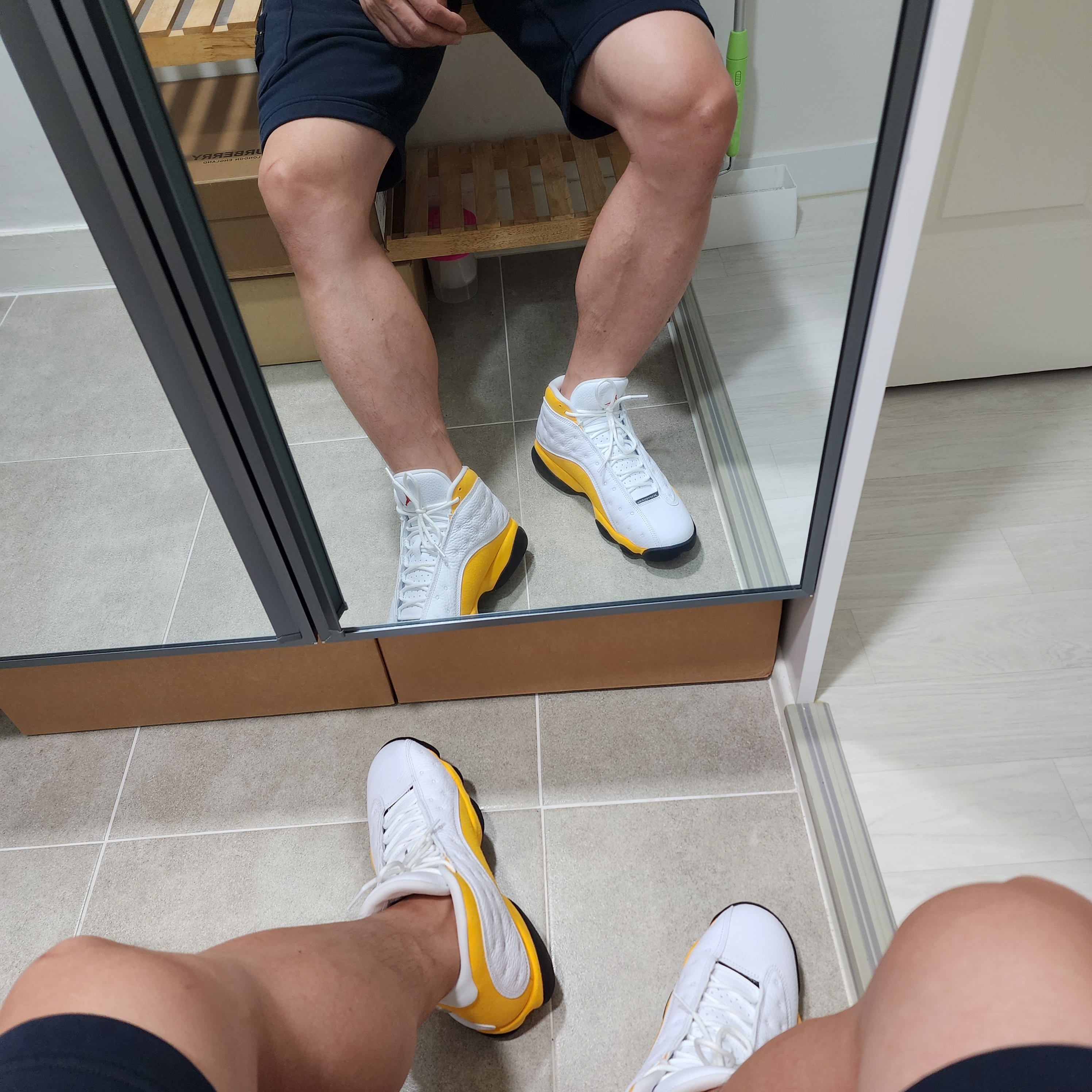 Jordan 13 Retro Del Sol 착용 스타일 - 2