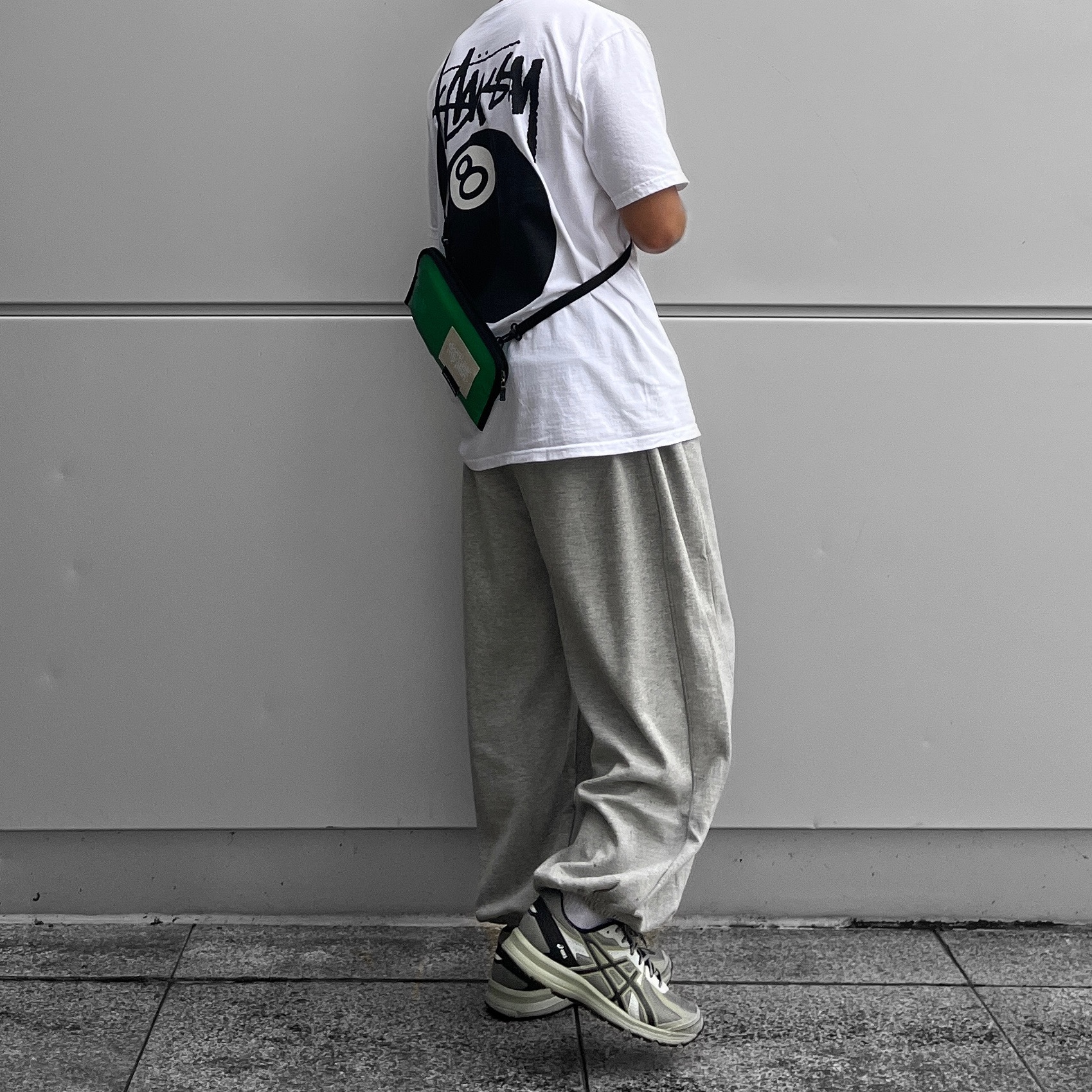Asics Jog 100 S Sheet Rock - 2E Wide, Stussy 8 Ball T-Shirt White - 22SS 착용 스타일 - 2