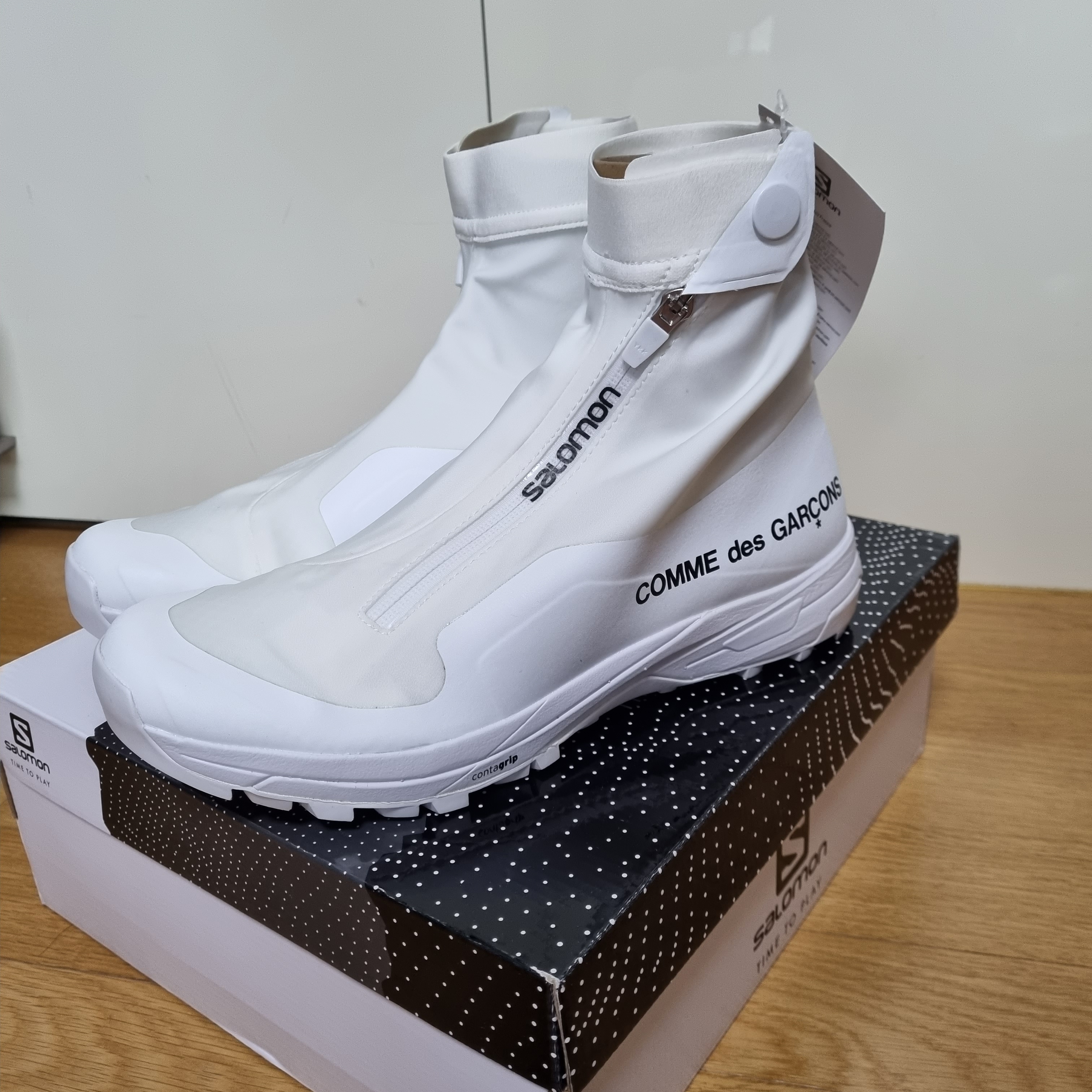 Salomon x Comme des Garcons XA-Alpine 2 White 착용 스타일