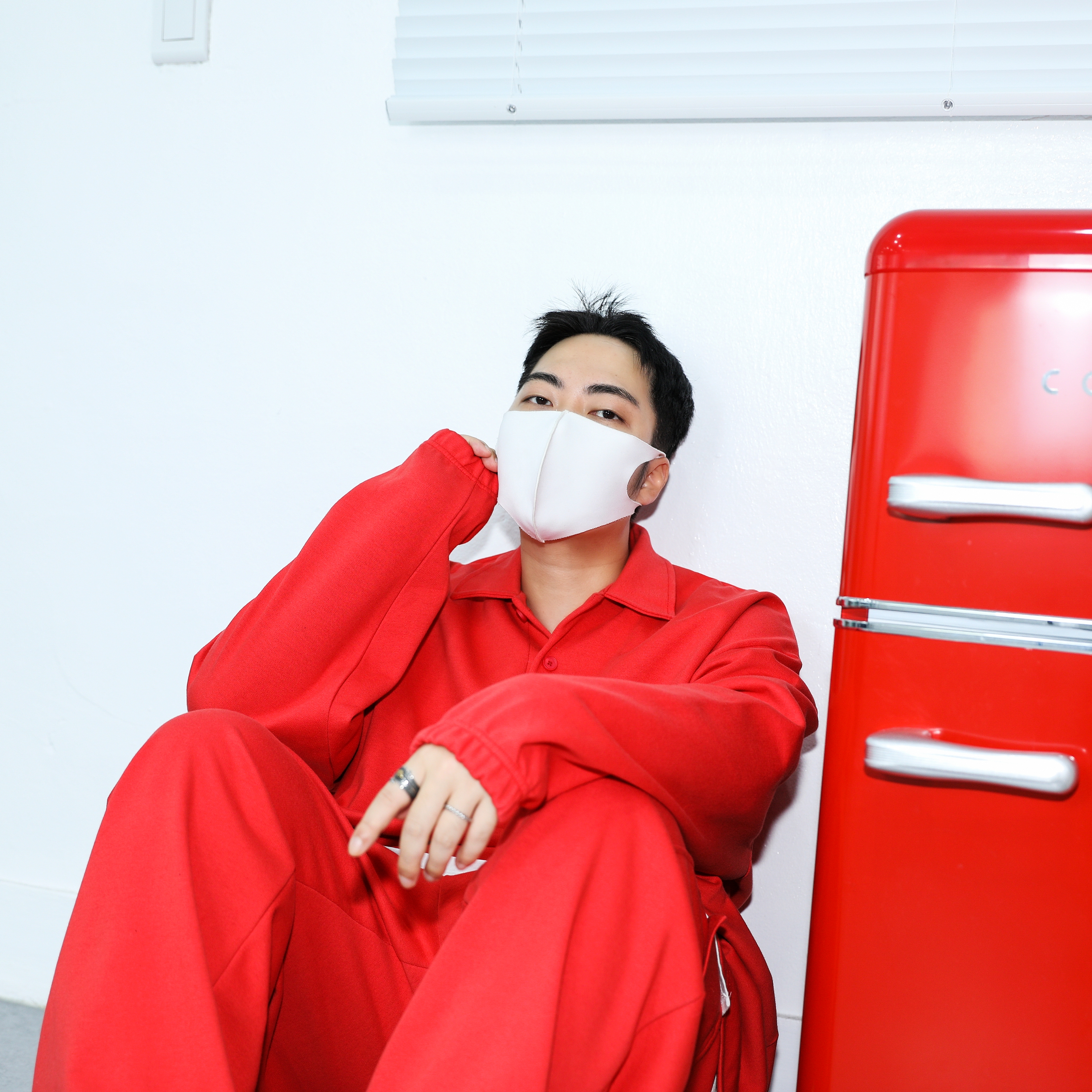 Adidas Yeezy Foam RNNR Ararat 착용 스타일 - 3
