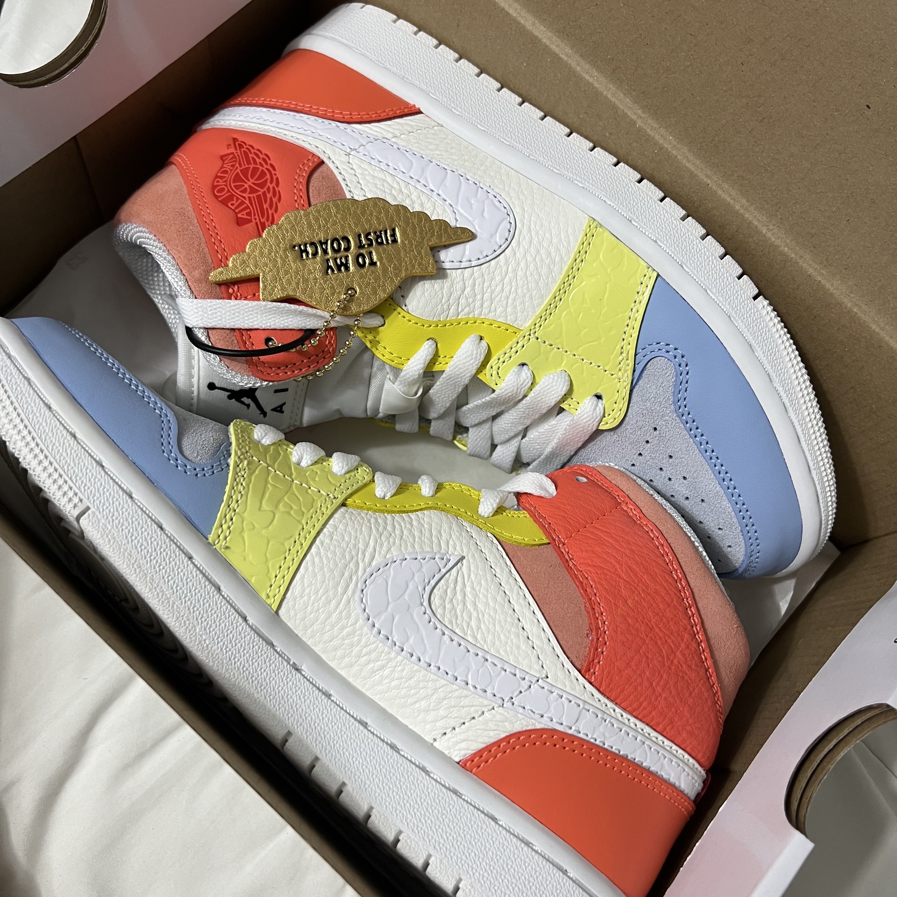 (W) Jordan 1 Mid To My First Coach 착용 스타일 - 5