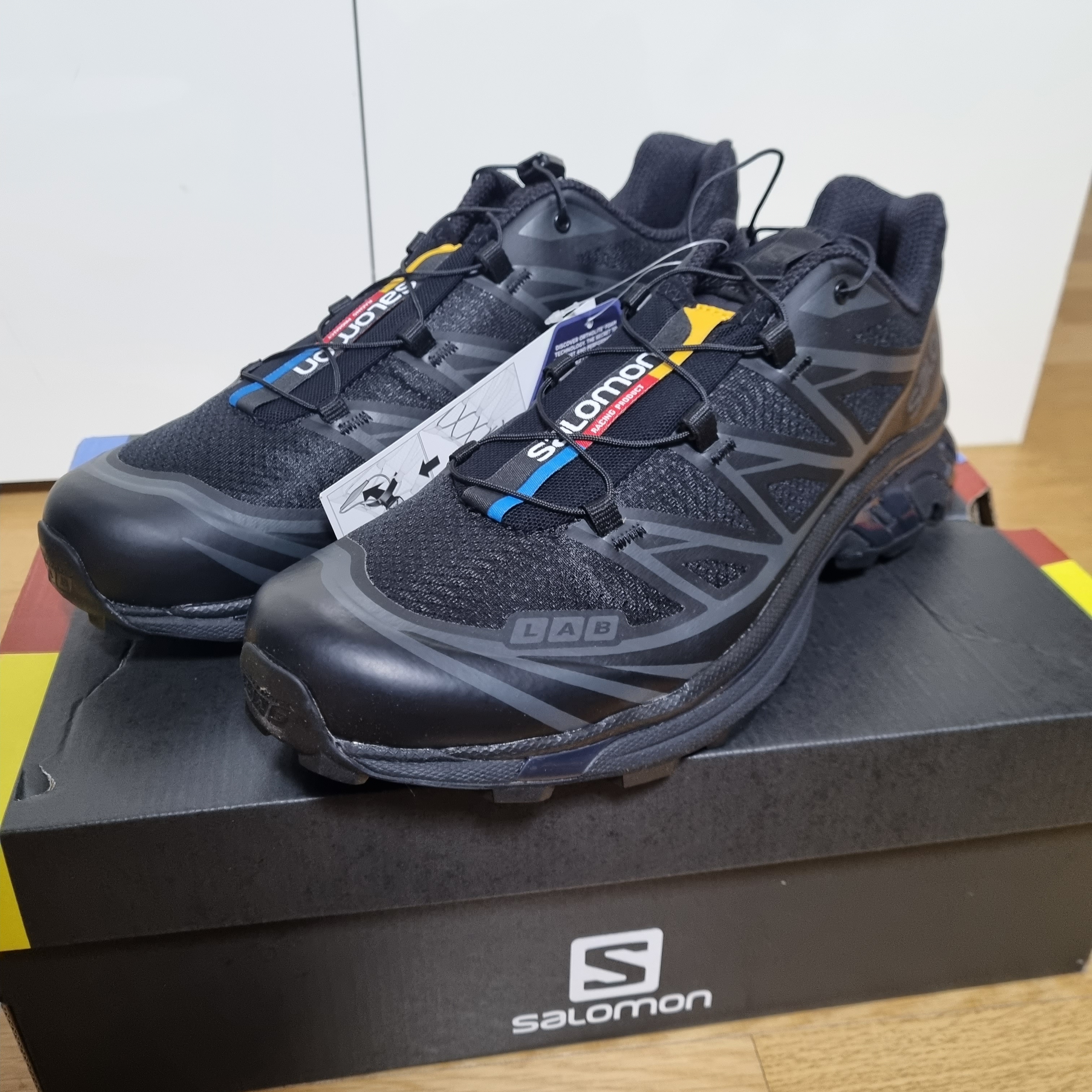 Salomon XT-6 ADV Black 착용 스타일