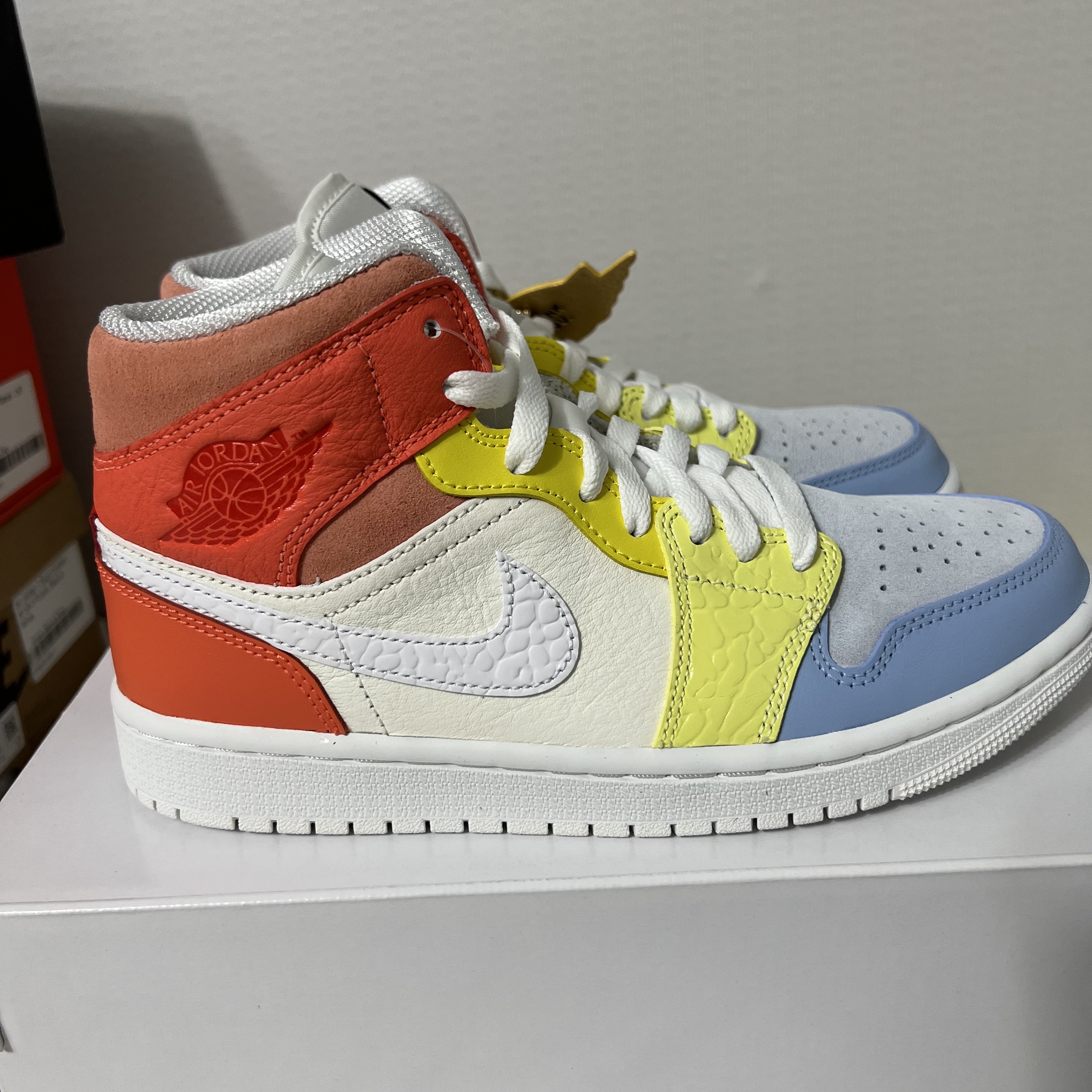 (W) Jordan 1 Mid To My First Coach 착용 스타일 - 4