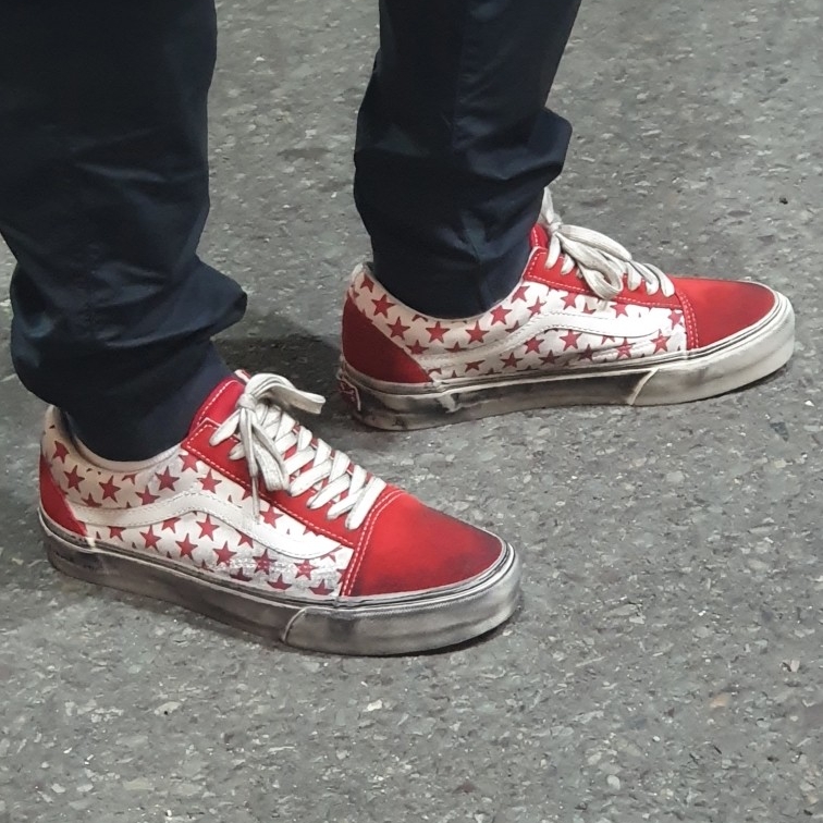 Vans Vault x Bianca Chandon Old Skool LX Stressed Red White 착용 스타일