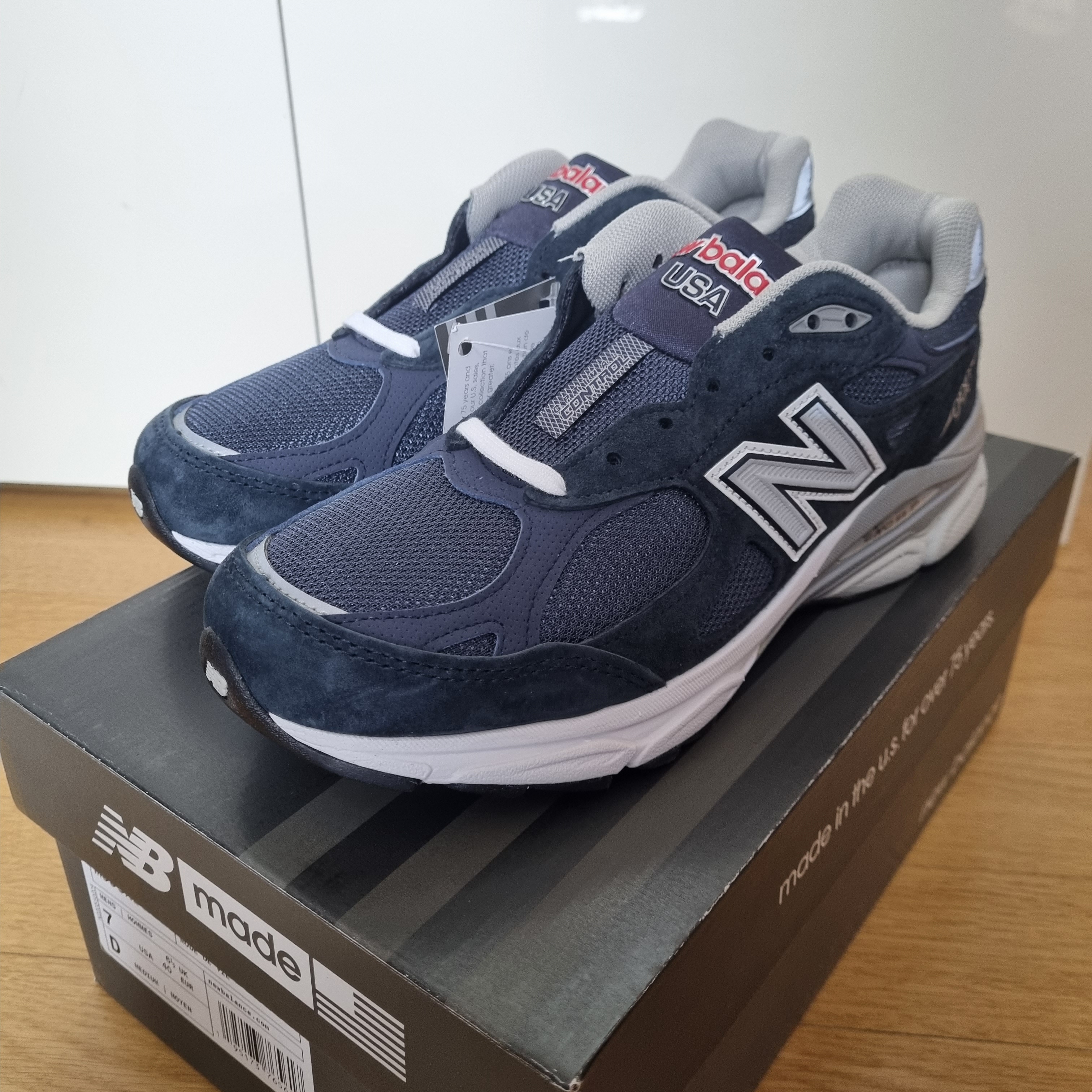 New Balance 990v3 Made in USA Navy - D Standard 착용 스타일