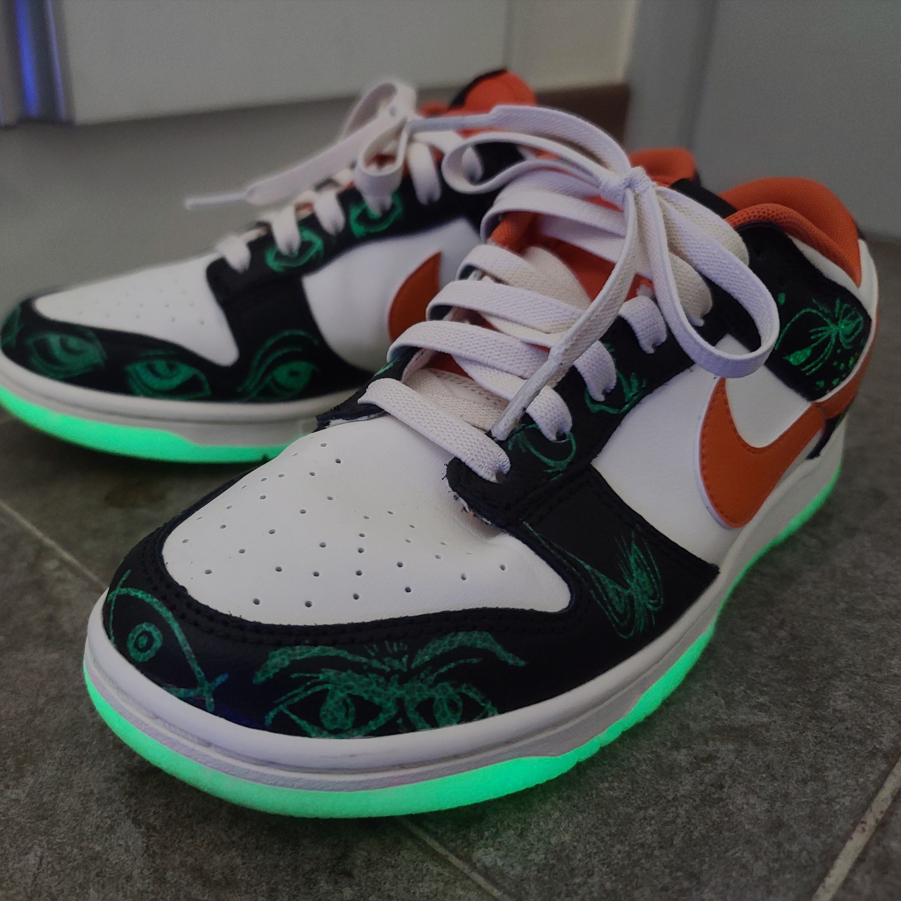 Nike Dunk Low Retro PRM Halloween 착용 스타일