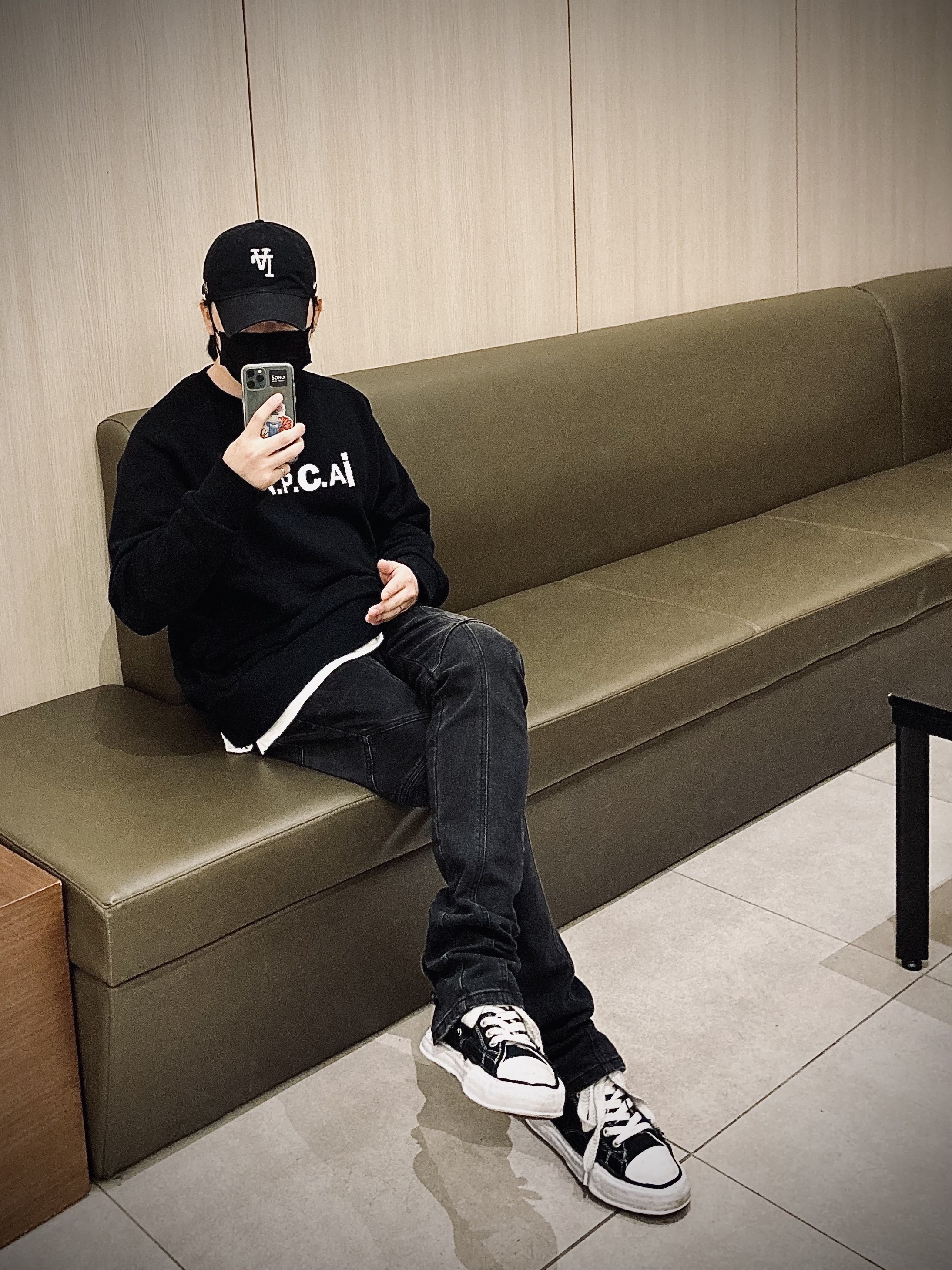 Maison Mihara Yasuhiro Peterson OG Sole Canvas Low Sneakers Black, (W) Acne Studios Ballow Tumbled Low Top Sneakers Pale Yellow Off White 착용 스타일 - 1