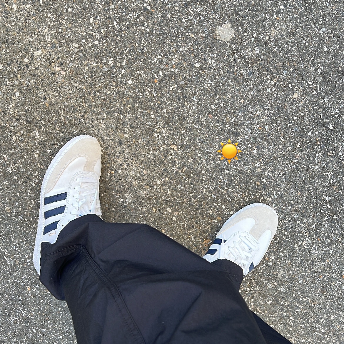 Adidas Samba ADV White Navy 착용 스타일