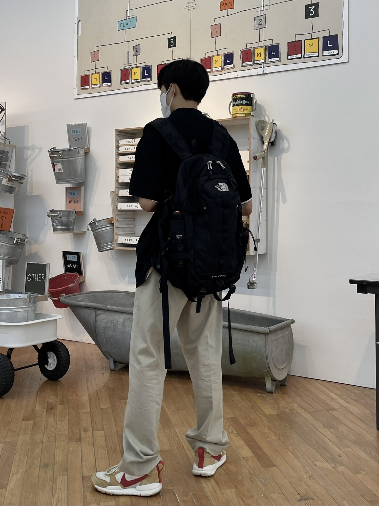 Nike x Tom Sachs Mars Yard Shoe 2.0 Space Camp 착용 스타일