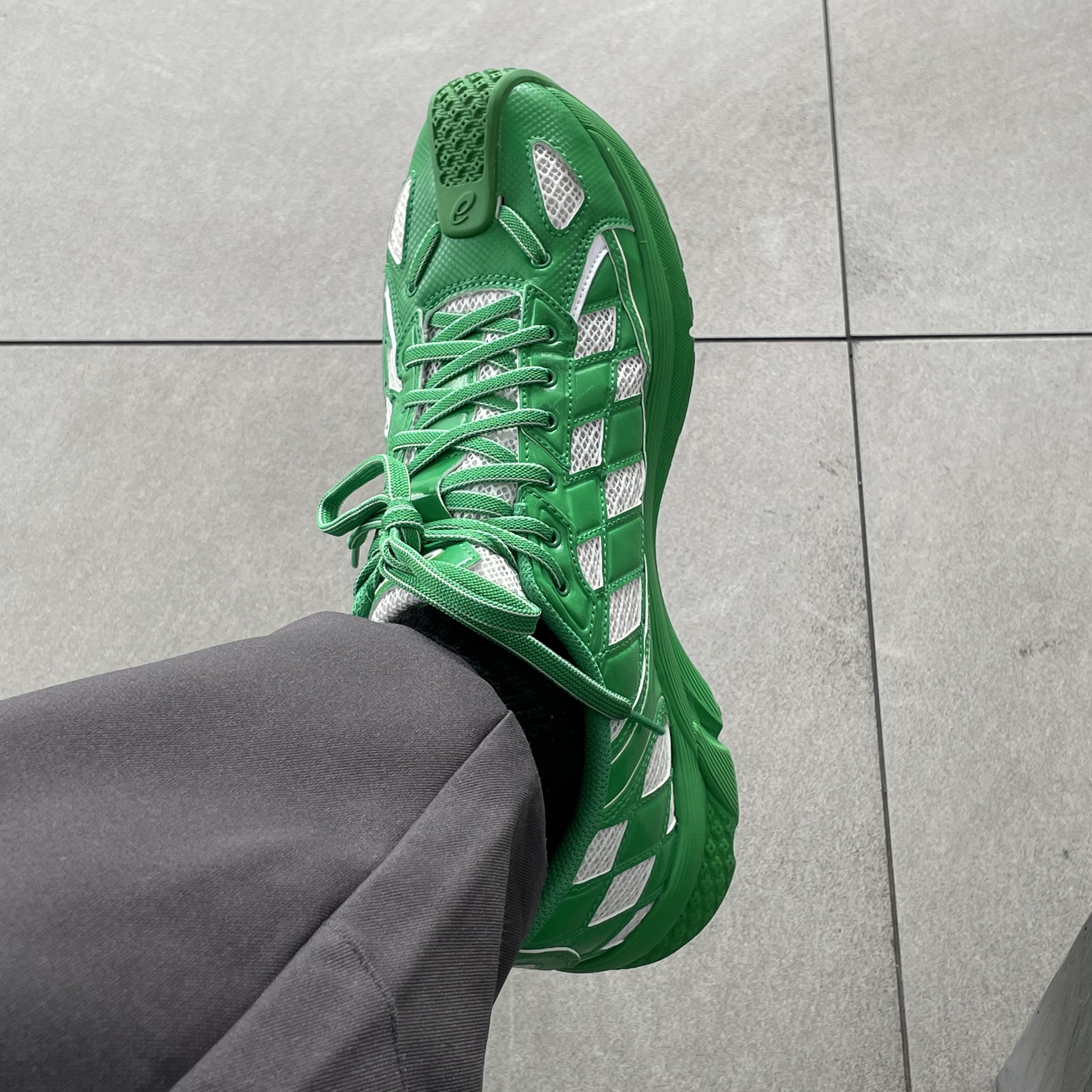 Asics x Kiko Kostadinov Gel-Kiril Cilantro 착용 스타일 - 2