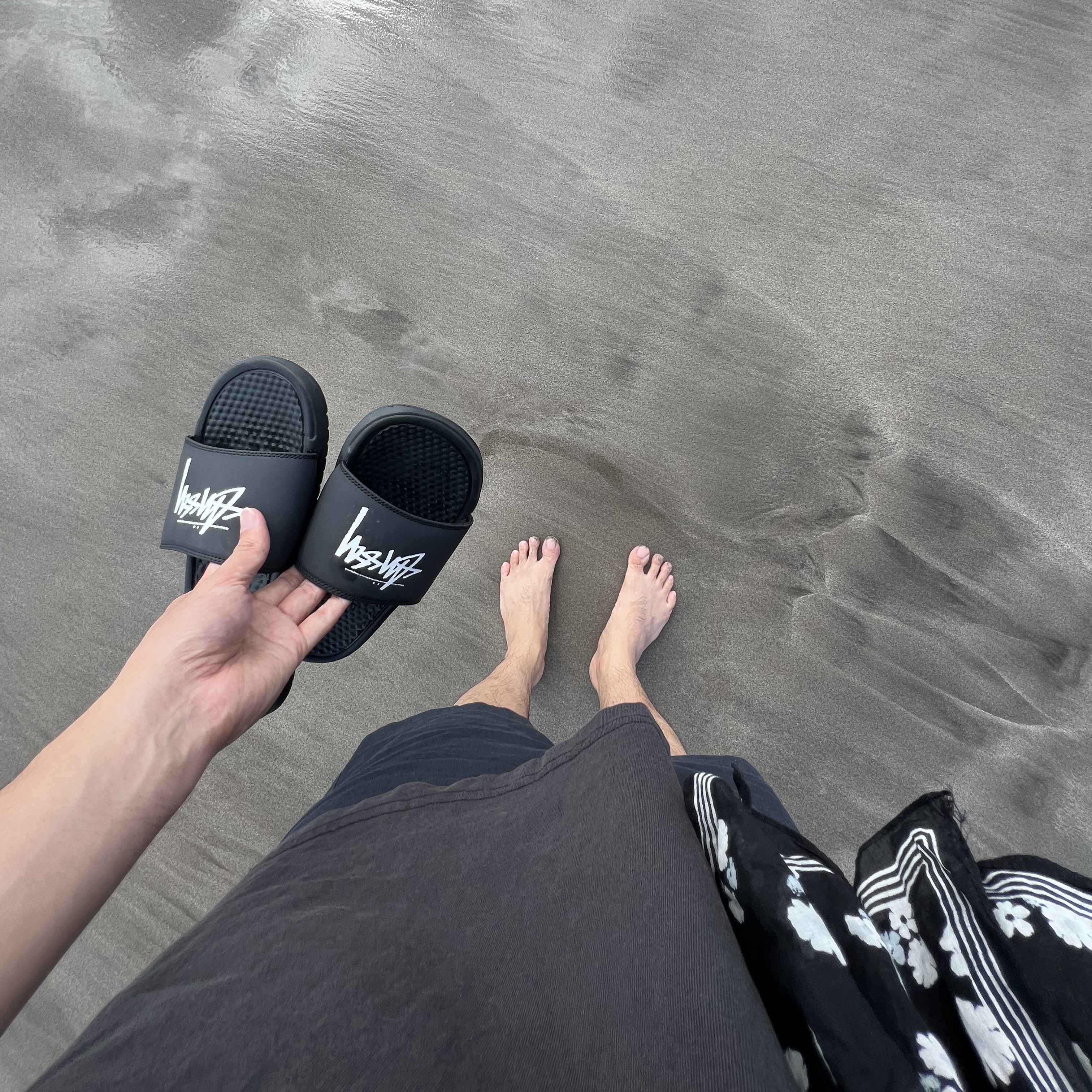 Nike x Stussy Benassi Slide Off Noir 착용 스타일