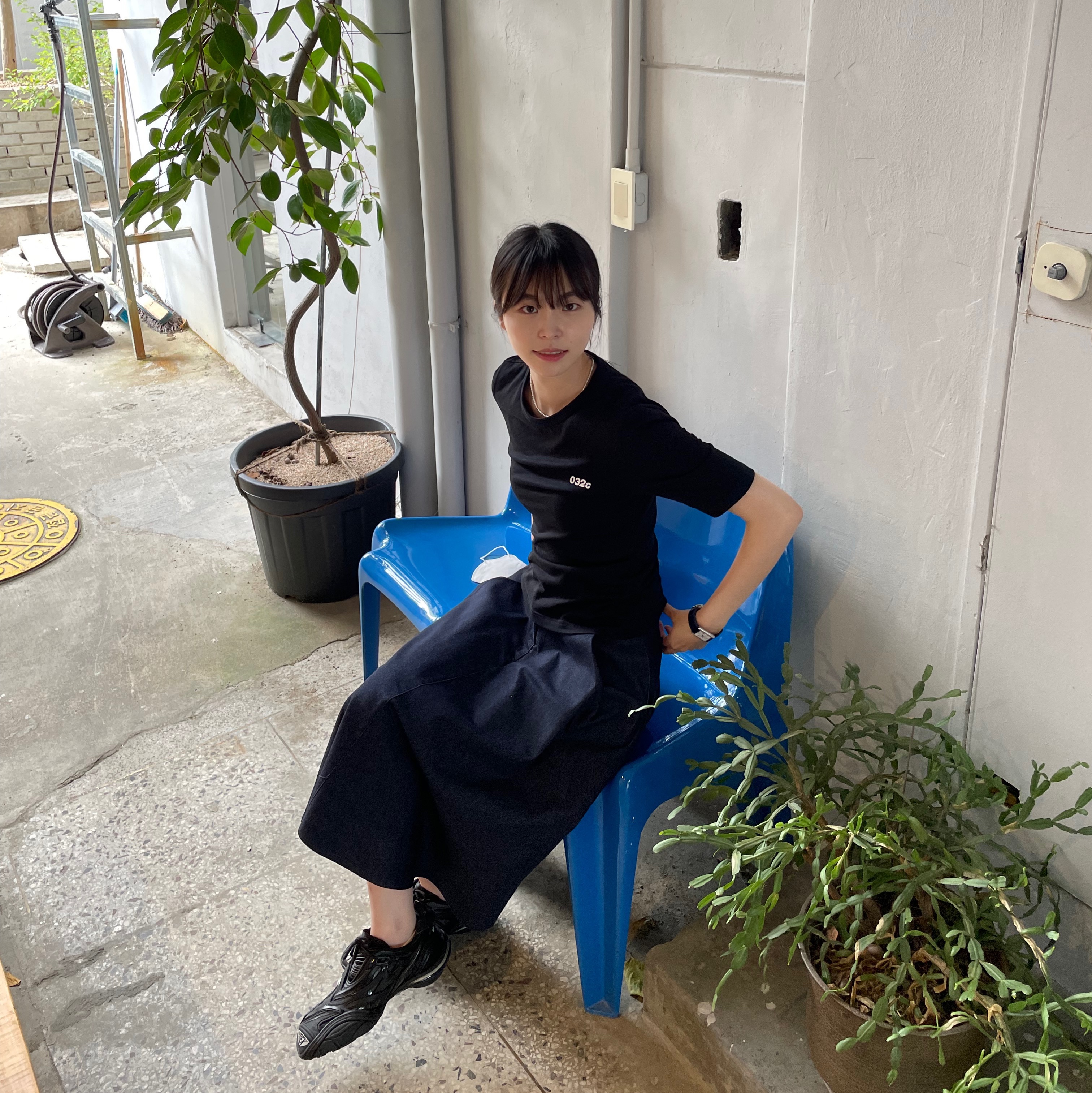 Balenciaga Tyrex Sneakers Black 착용 스타일 - 3