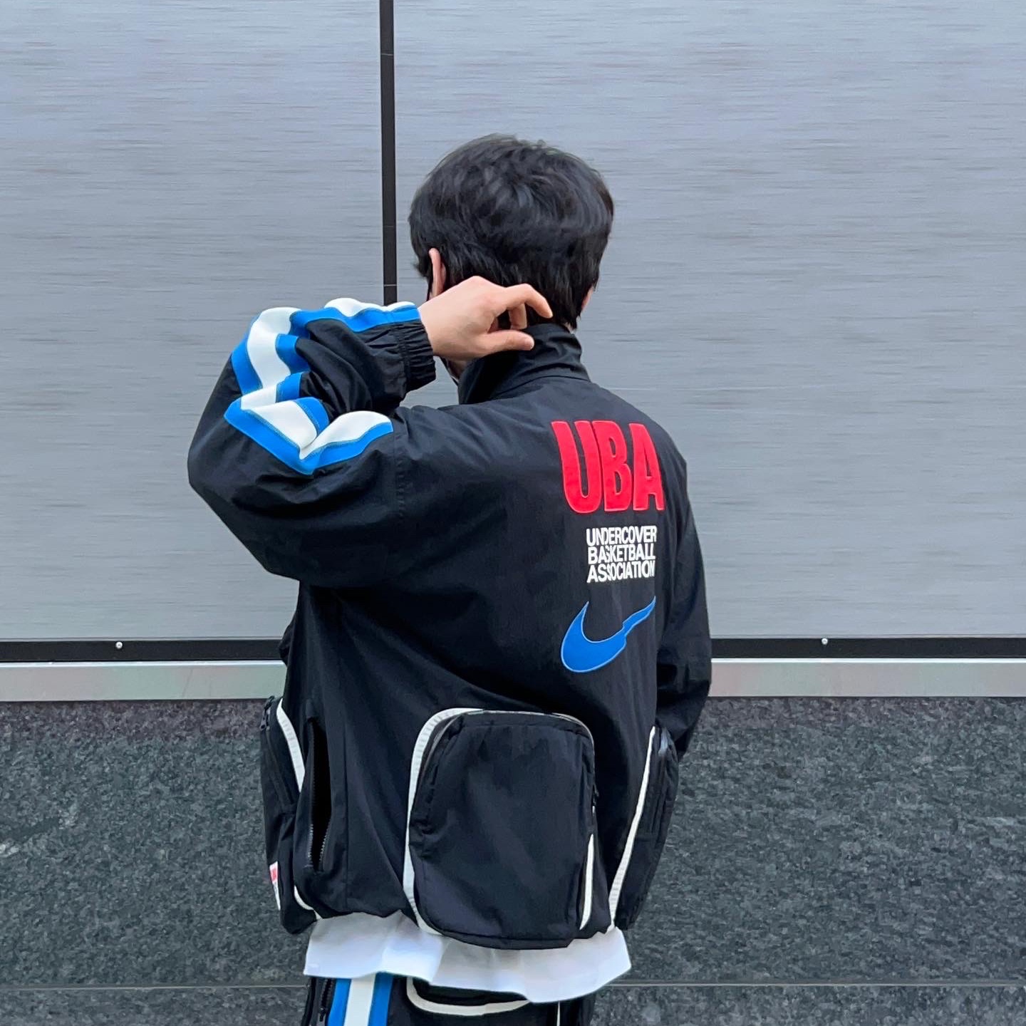 Nike x Undercover NRG Track Suit Black - US/EU, Jordan 4 Retro Tour Yellow 착용 스타일 - 3