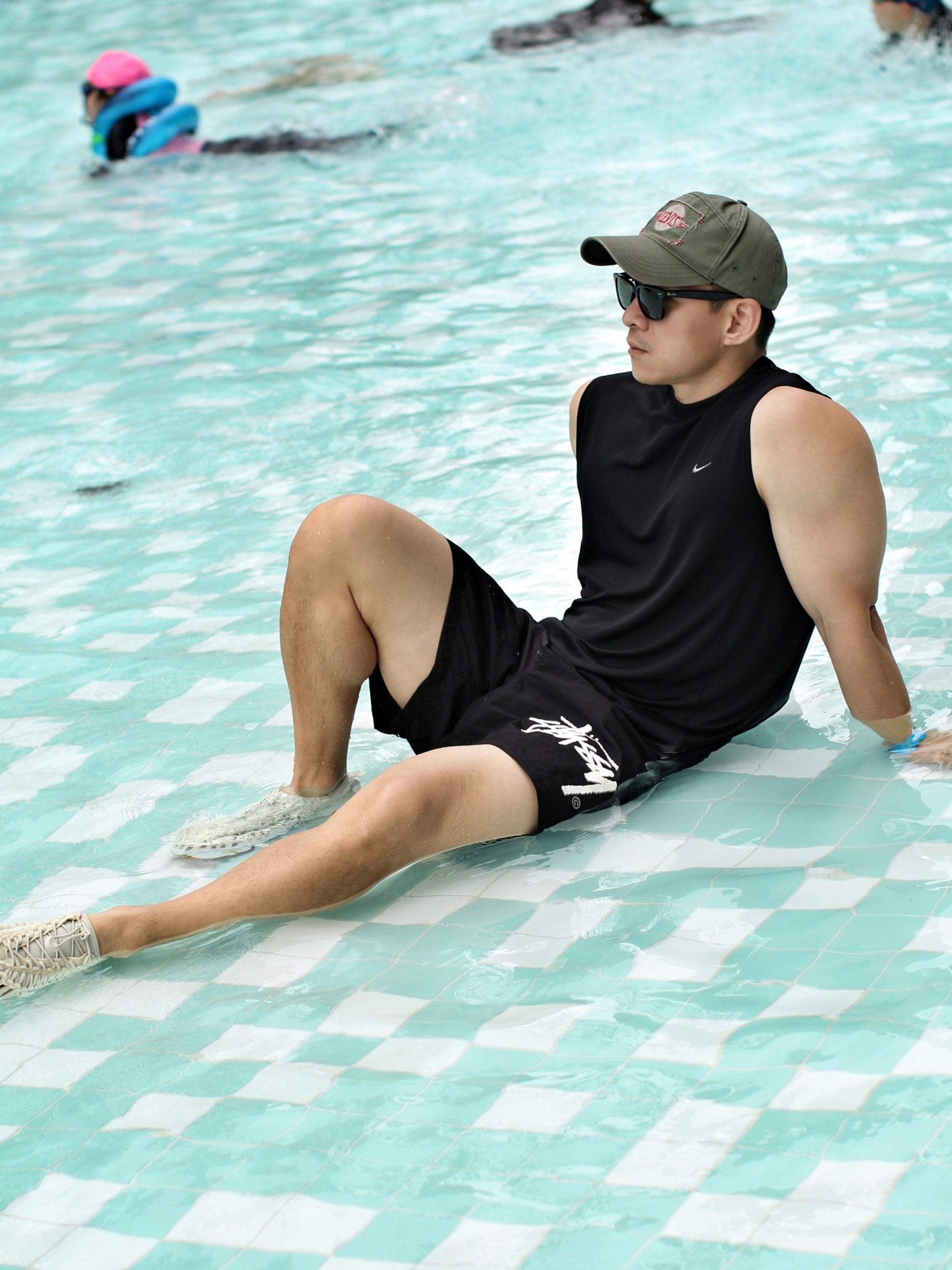 Stussy Big Stock Water Shorts Black 착용 스타일