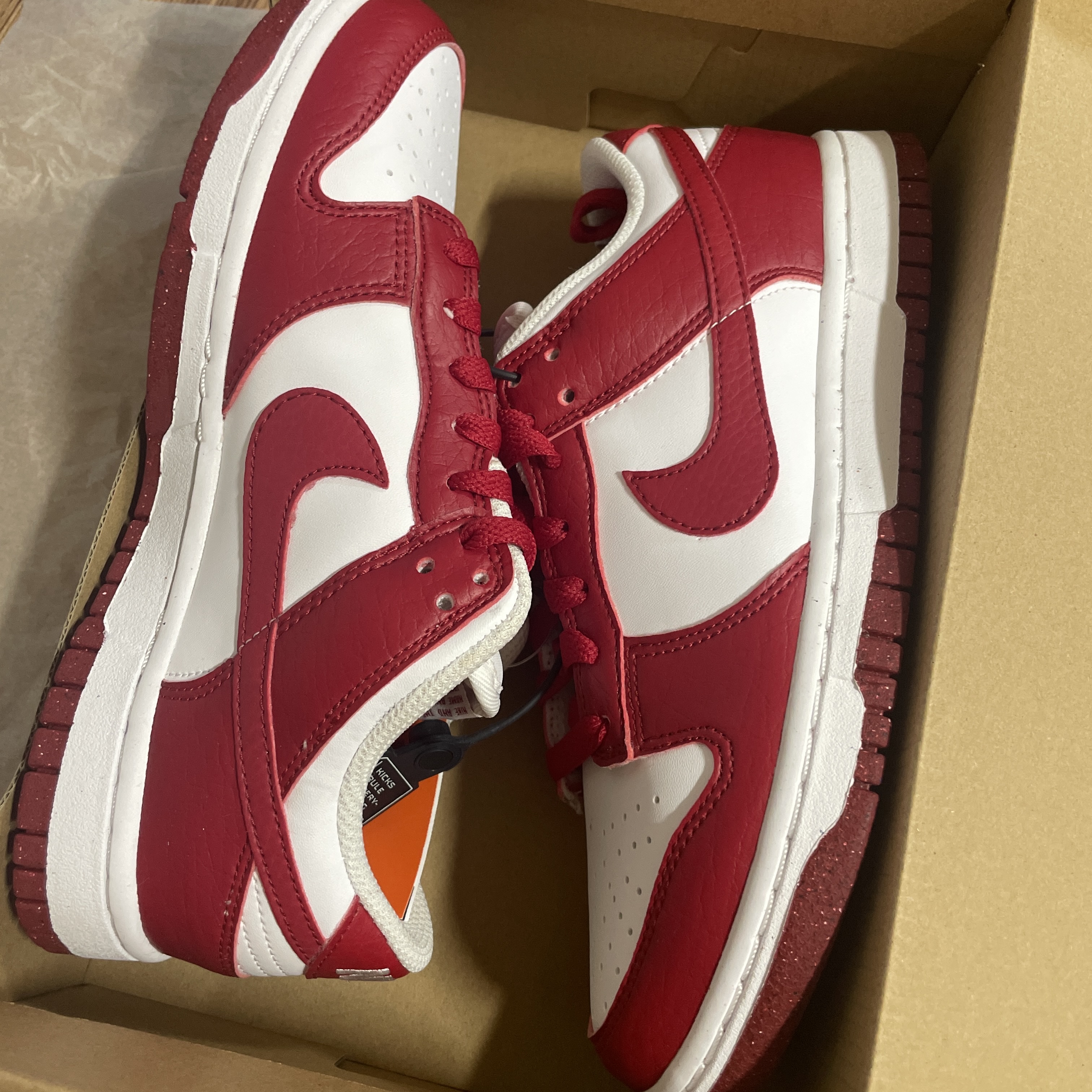 (W) Nike Dunk Low Next Nature Gym Red 착용 스타일