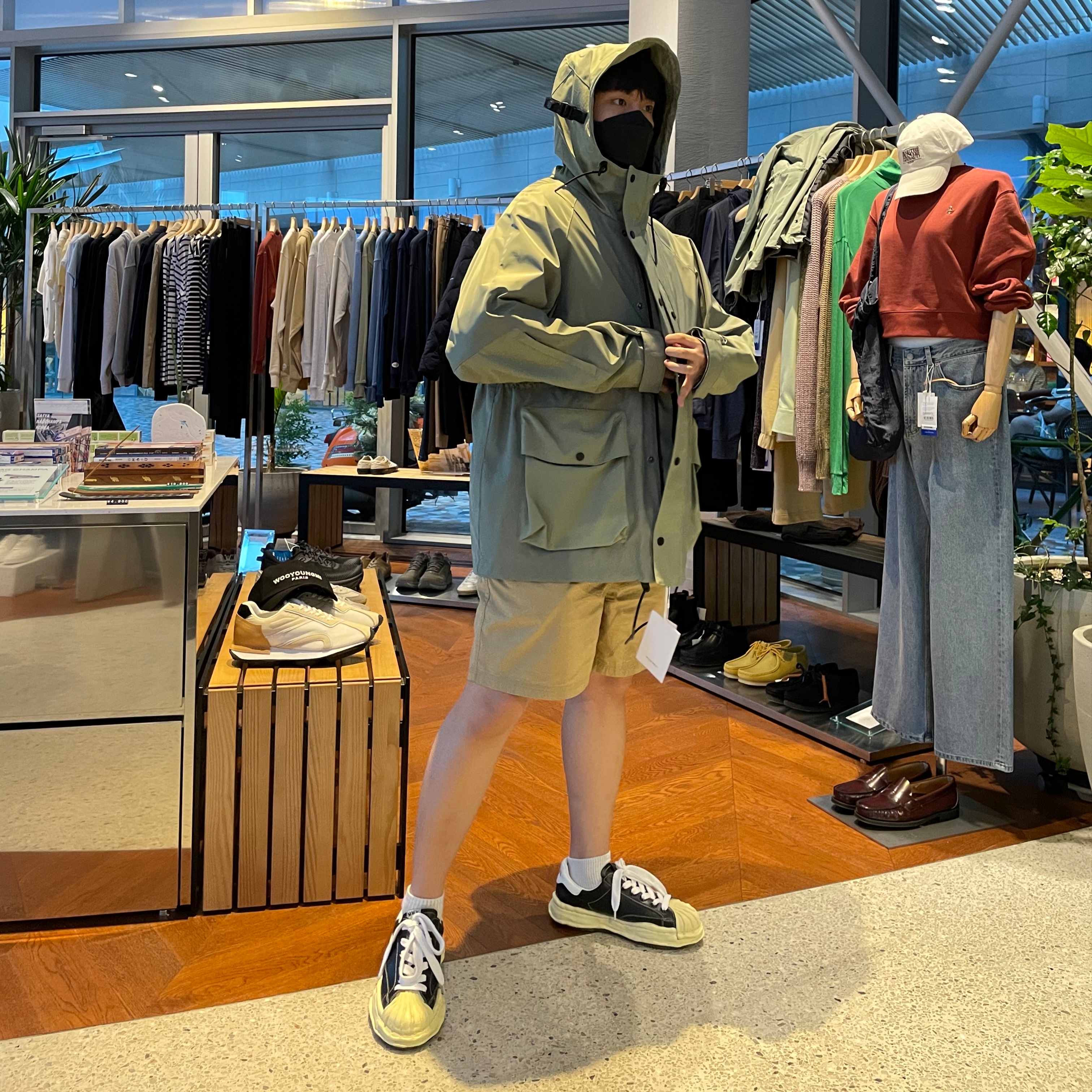Maison Mihara Yasuhiro Blakey OG Sole Canvas Low-top Sneakers Black White, Maison Mihara Yasuhiro Blakey OG Sole Leather Low-top Sneakers Black 착용 스타일