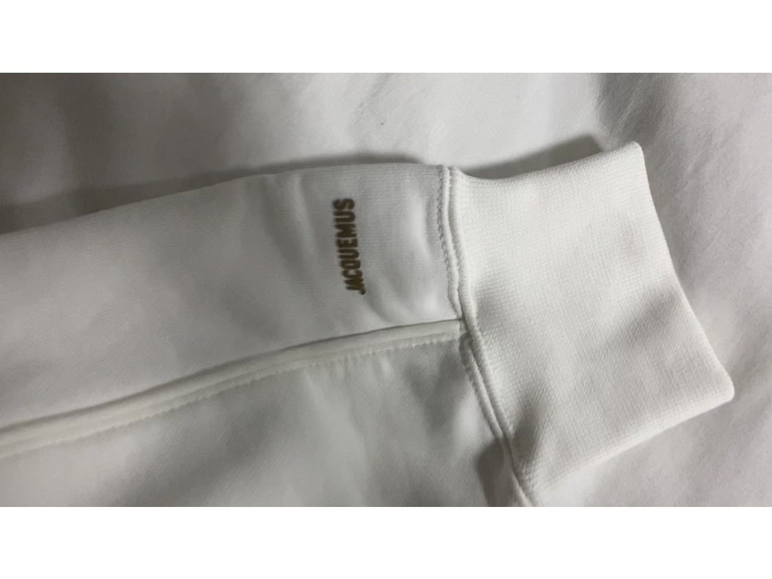 Nike x Jacquemus NRG Fleece Hoodie Sail - Asia, Jacquemus Le Bob Artichaut Bucket Hat Off White 착용 스타일 - 3