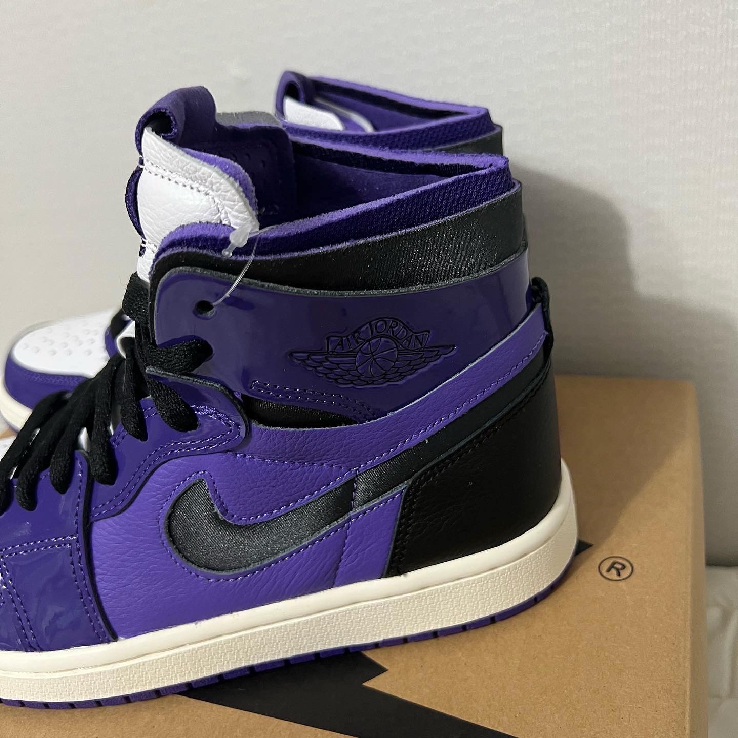 (W) Jordan 1 Zoom Air CMFT Purple Black 착용 스타일 - 5