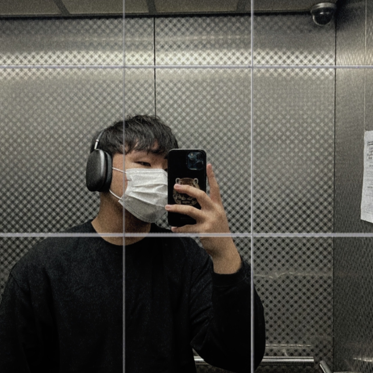 Apple AirPods Max Lightning Space Gray (Korean Ver.) 착용 스타일