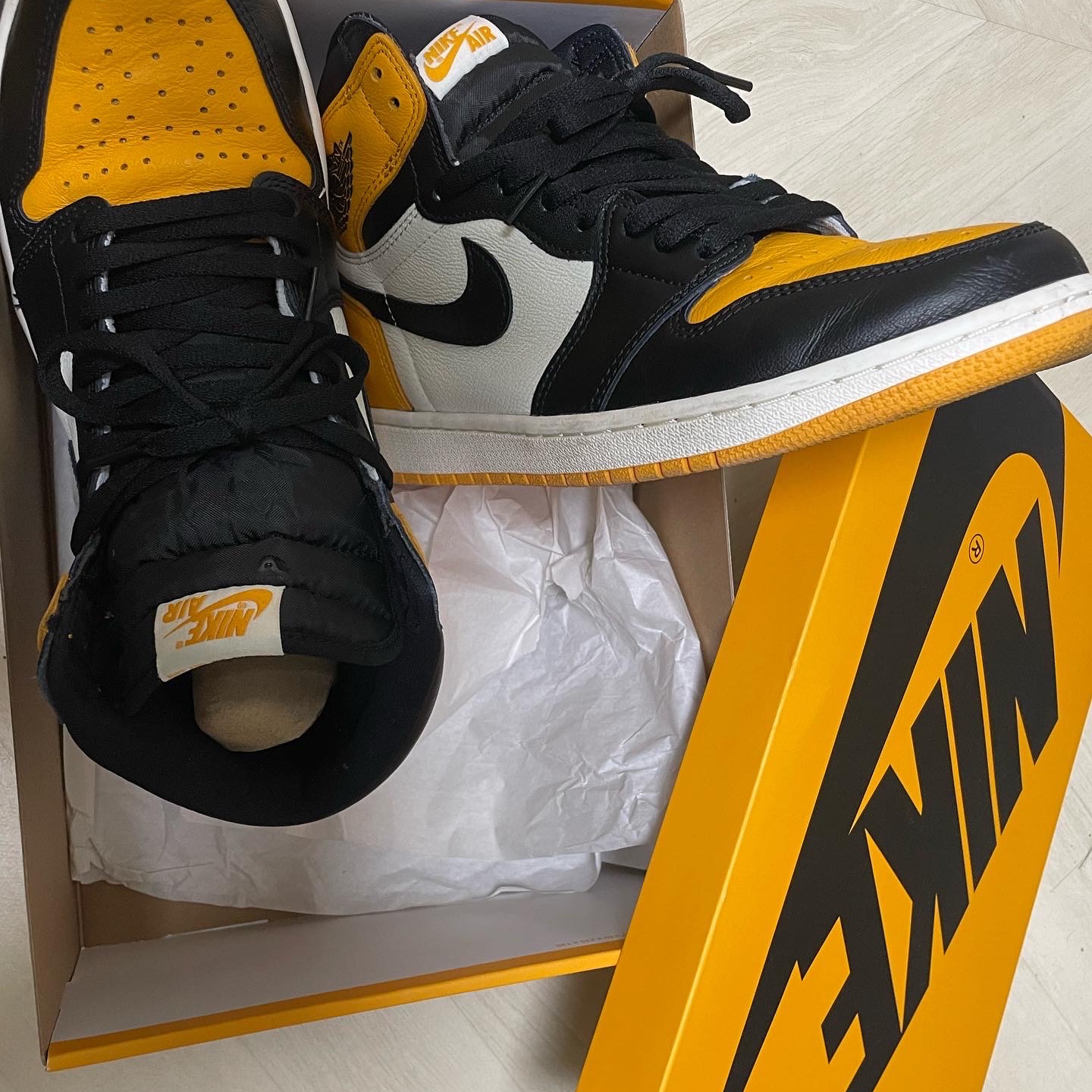 Jordan 1 Retro High OG Taxi 착용 스타일 - 1