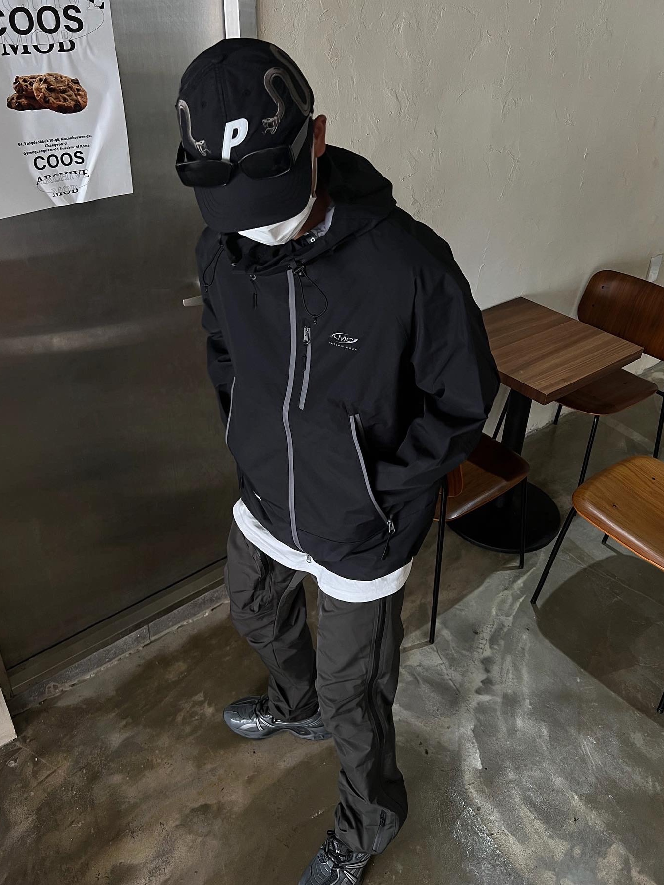 Palace Snake 6-Panel Black - 22SS, Asics HN2-S Protoblast Steel Grey 착용 스타일