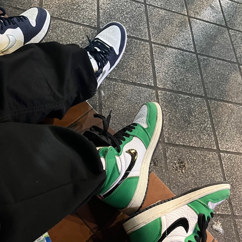 (W) Jordan 1 Retro High OG Lucky Green 착용 스타일 - 1