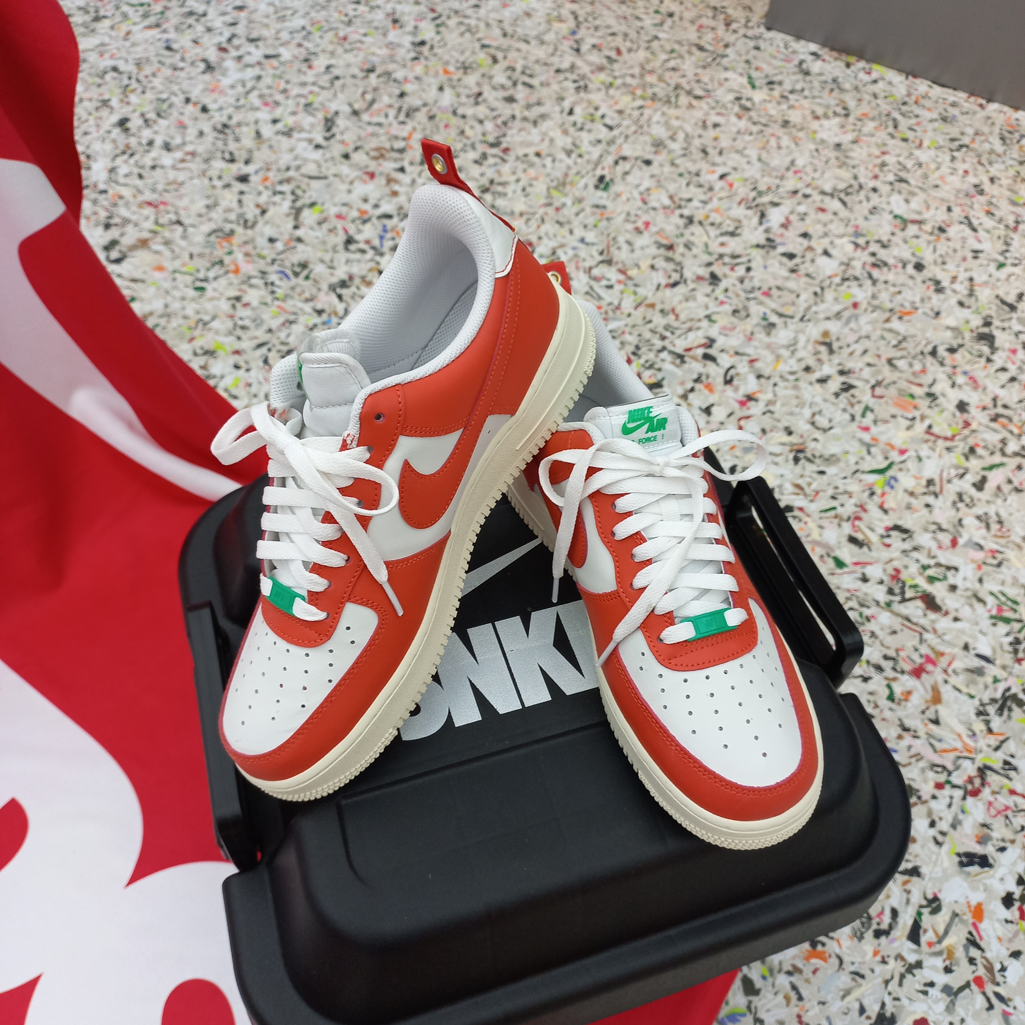 Nike Air Force 1 '07 LV8 Pojangmacha 착용 스타일 - 2