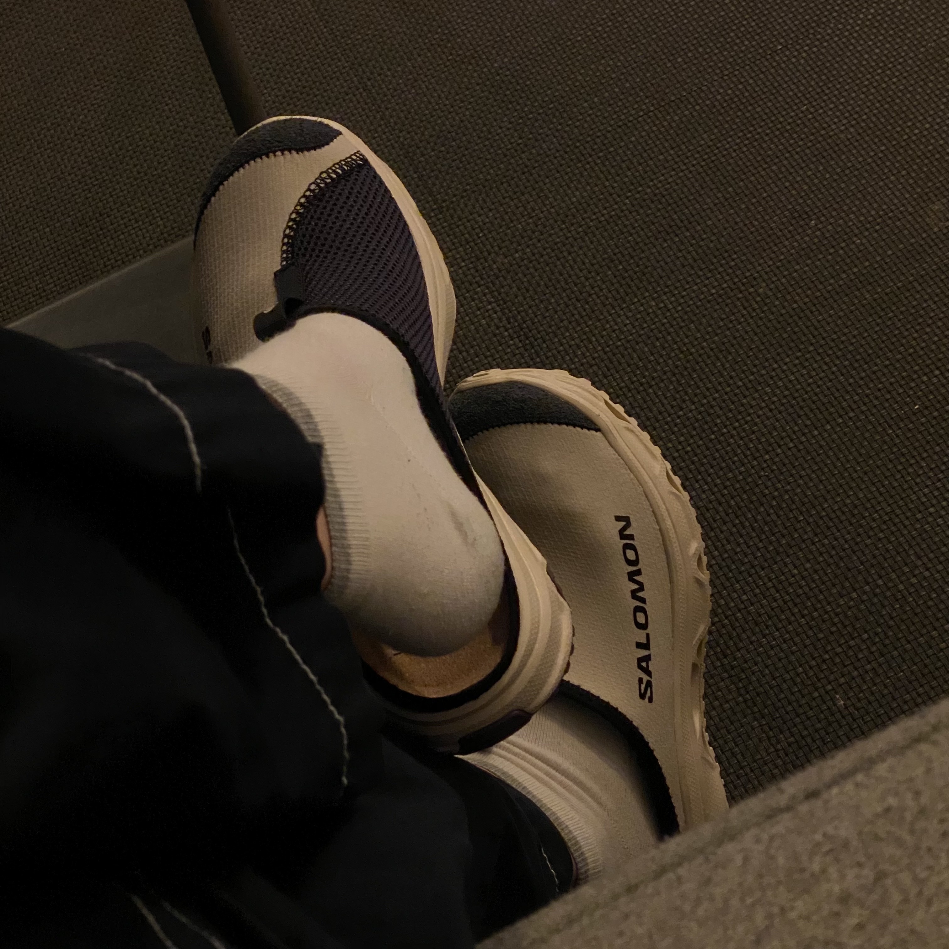 Salomon RX Slide 3.0 Bleached Sand 착용 스타일 - 2