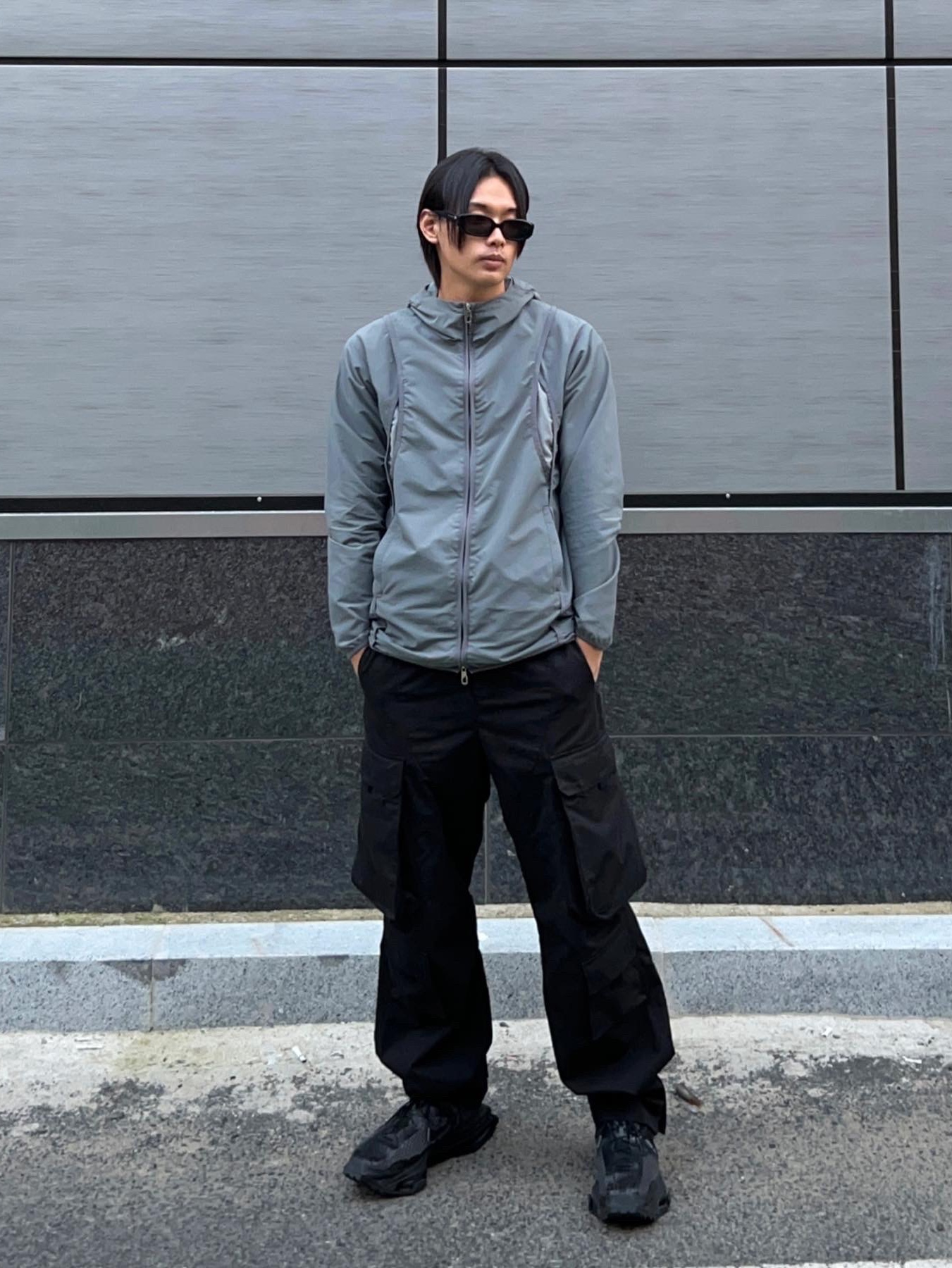 Nike x Matthew M Williams Zoom 004 Triple Black 착용 스타일 - 1