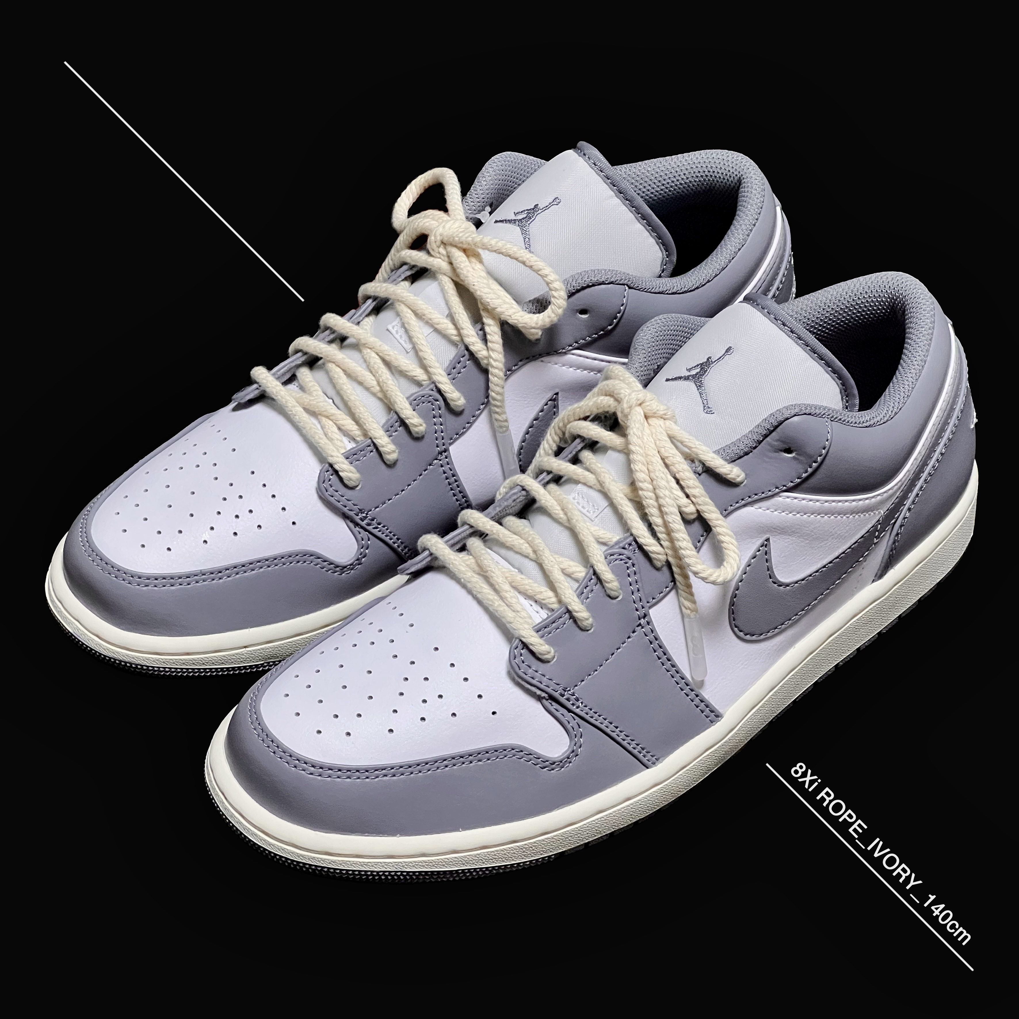 Jordan 1 Low Stealth and White, (GS) Jordan 1 Low Stealth and White 착용 스타일