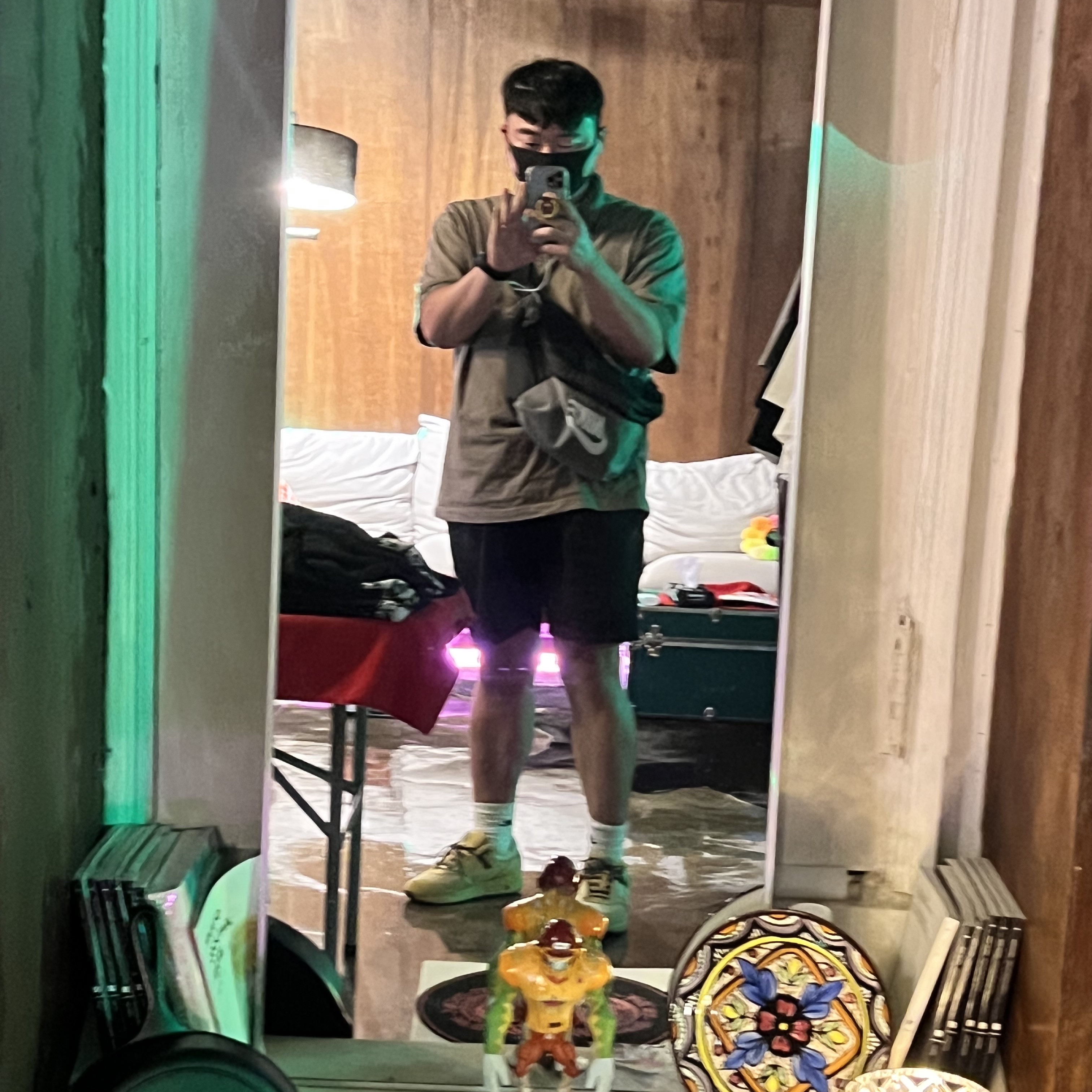 Nike x Travis Scott Air Max 1 Cact.us Gold, Essentials Short Sleeve Polo Taupe - 21SS 착용 스타일 - 2