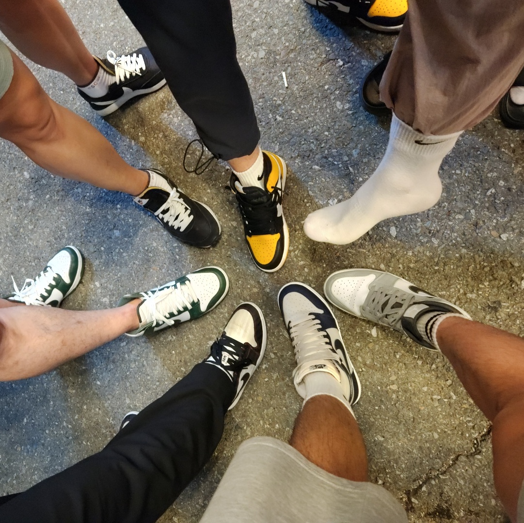 Jordan 1 High 85 College Navy, Jordan 1 Retro High OG Taxi 착용 스타일