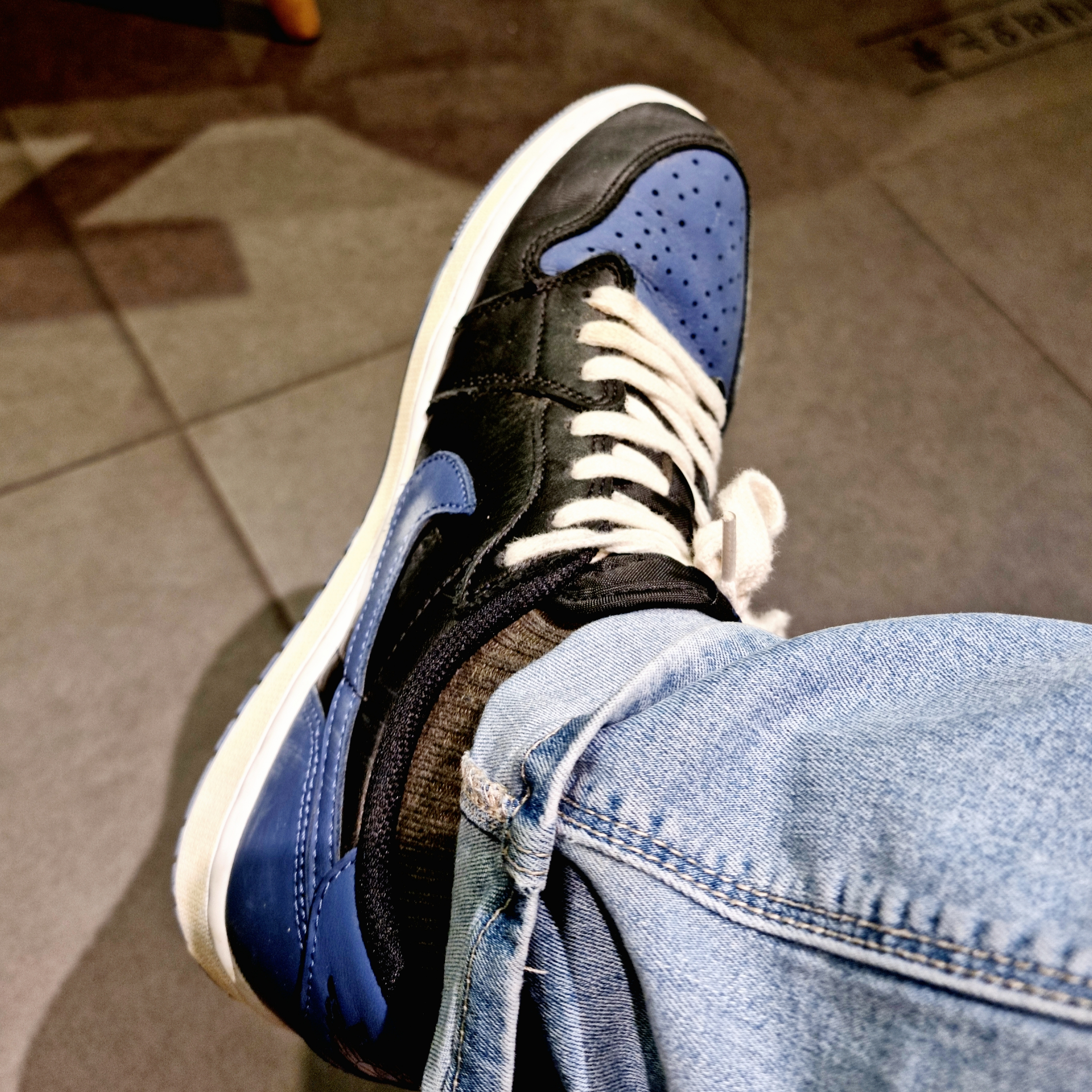 Jordan 1 Retro Low OG Mystic Navy 착용 스타일