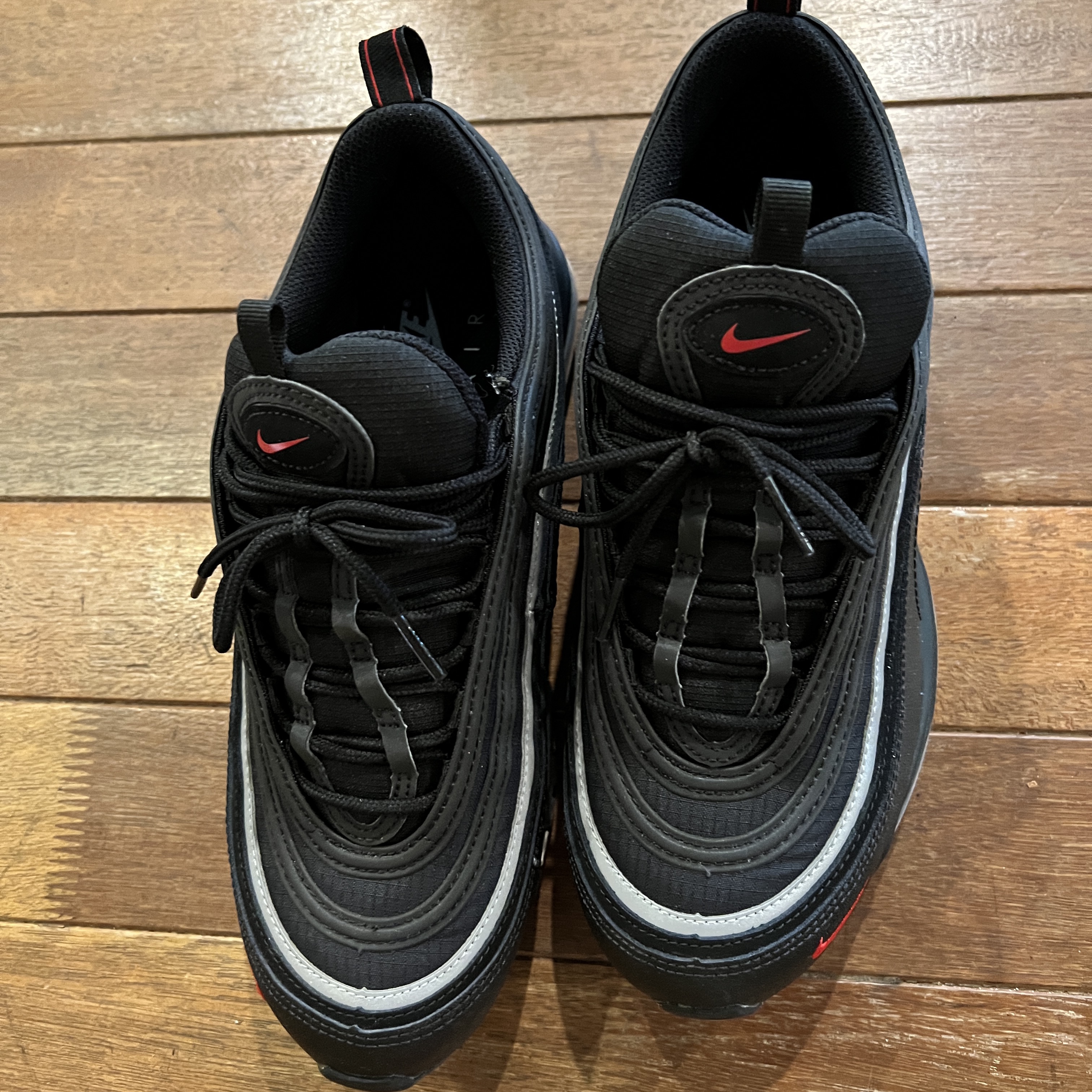Nike Air Max 97 Black Sport Red 착용 스타일 - 2