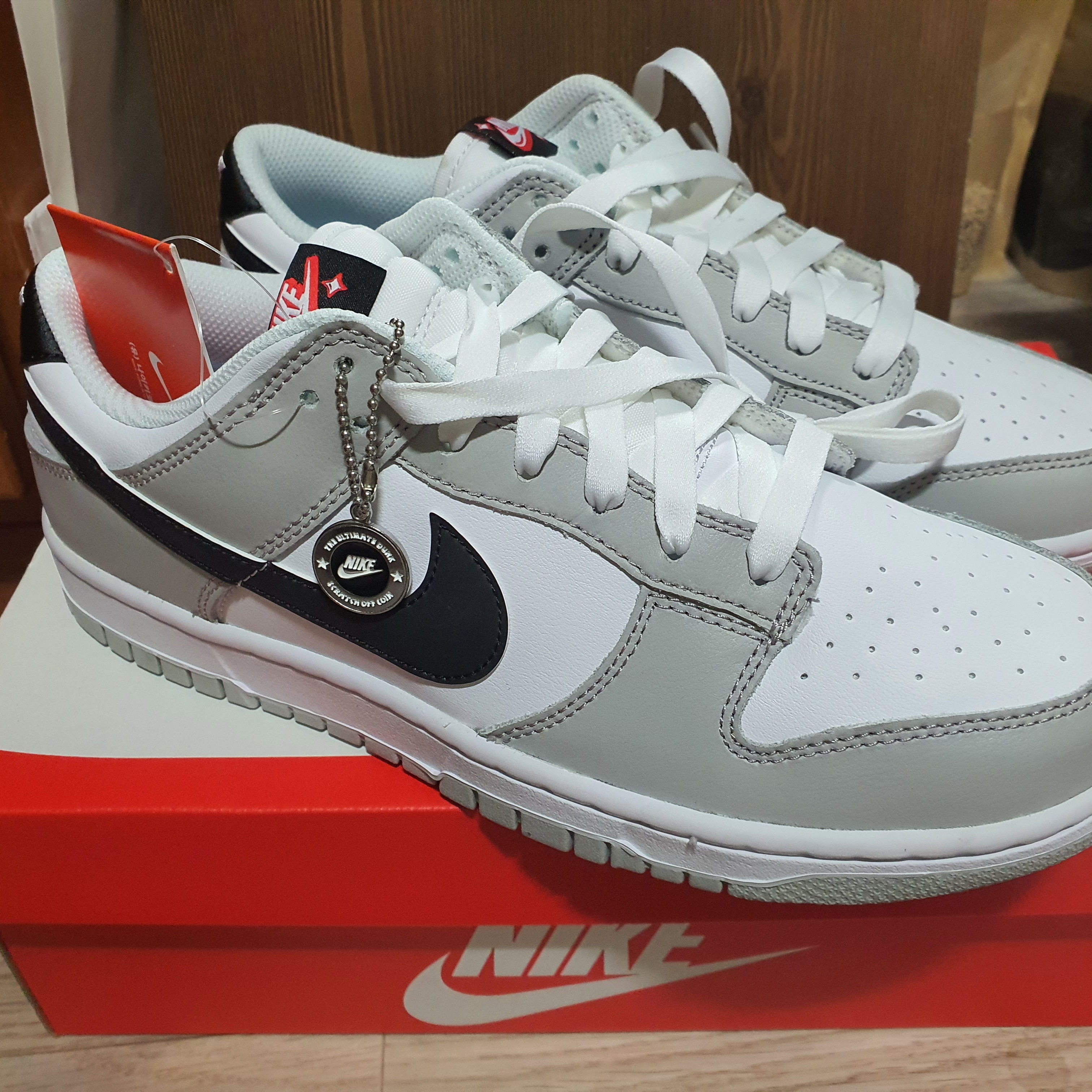 Nike Dunk Low Retro SE Jackpot Grey Fog 착용 스타일