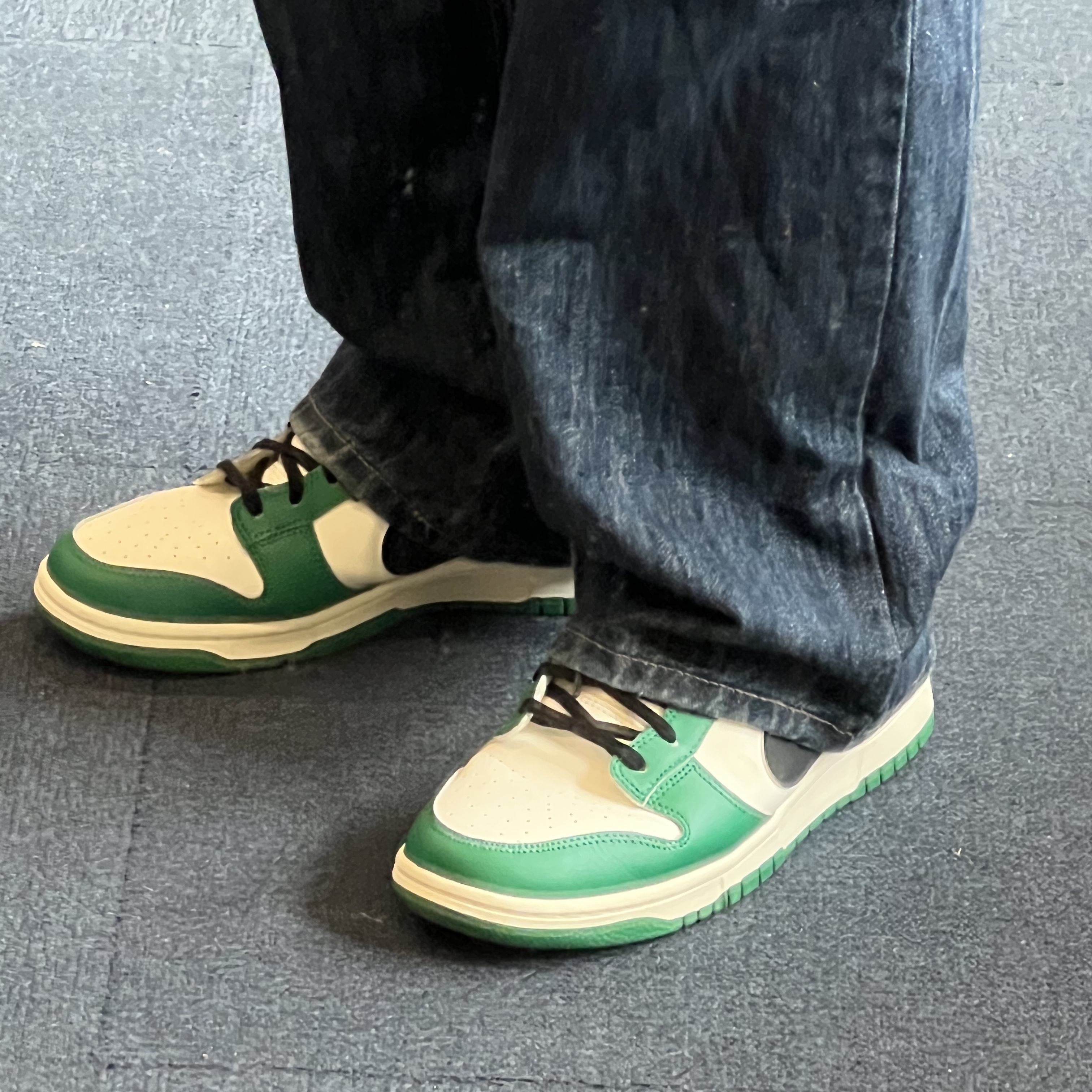 Nike Dunk Low Retro SE Jackpot Malachite 착용 스타일