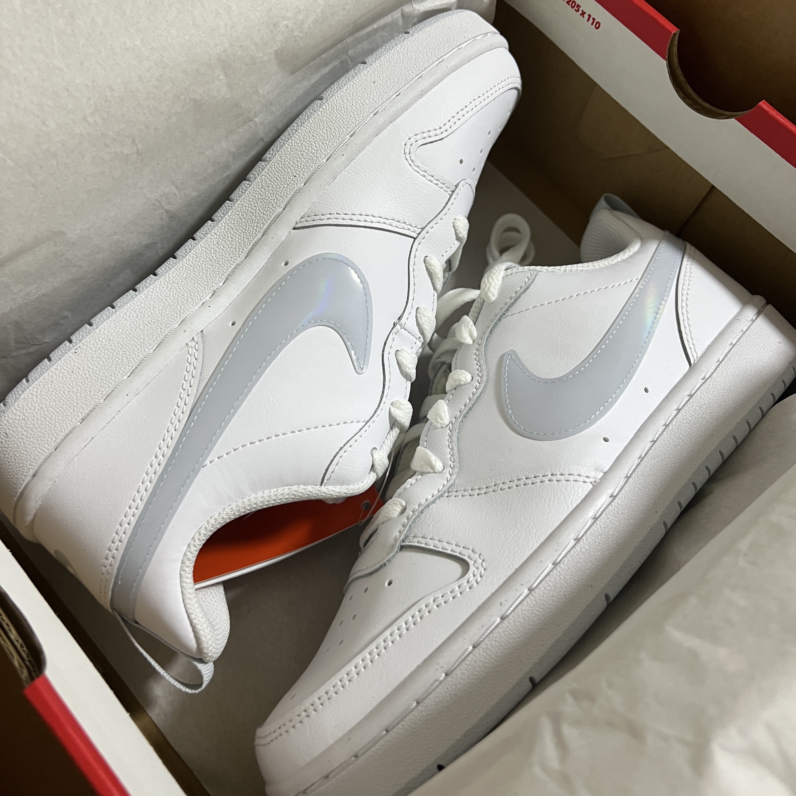 (GS) Nike Court Borough 2 White Aura 착용 스타일