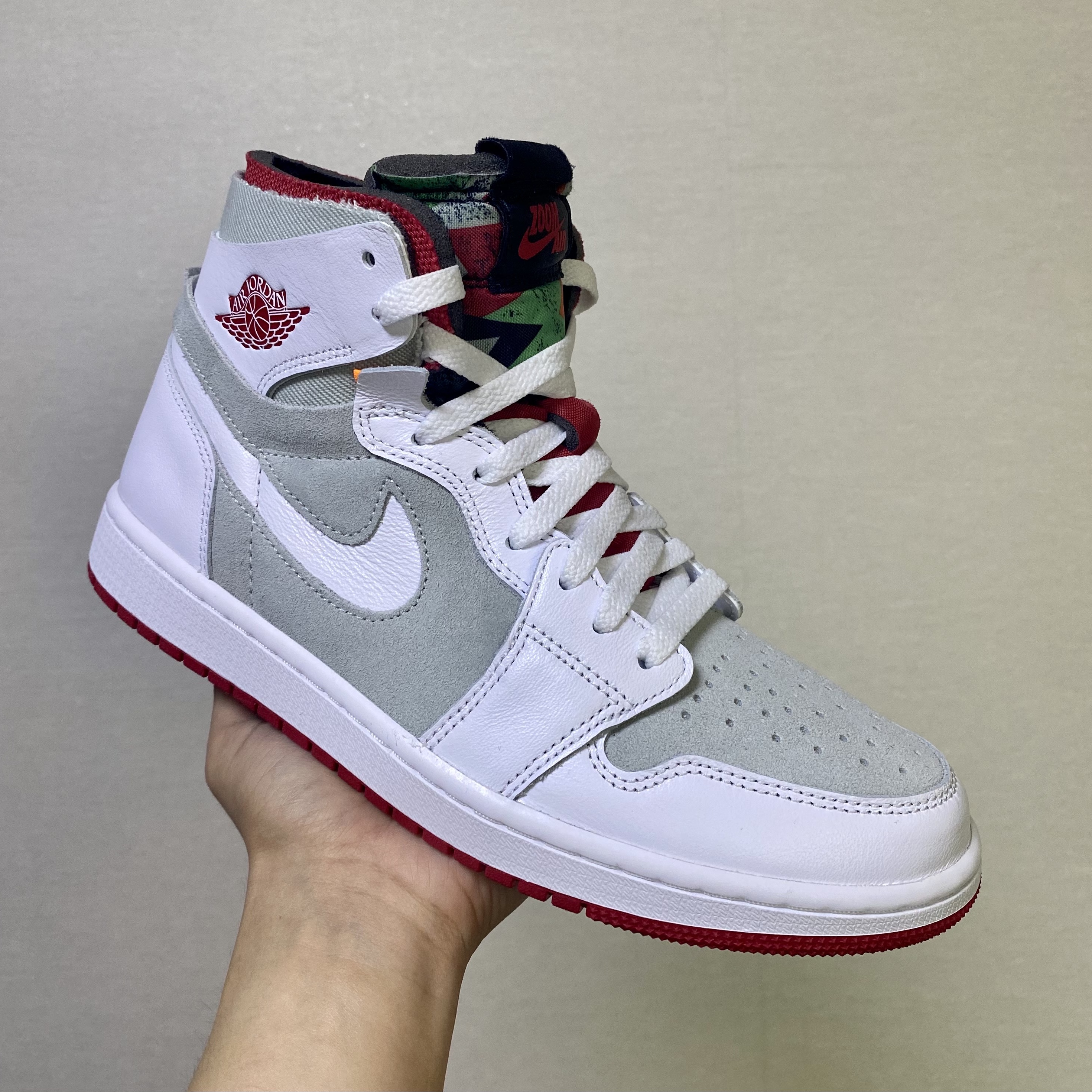 Jordan 1 Zoom Air CMFT White True Red 착용 스타일 - 1