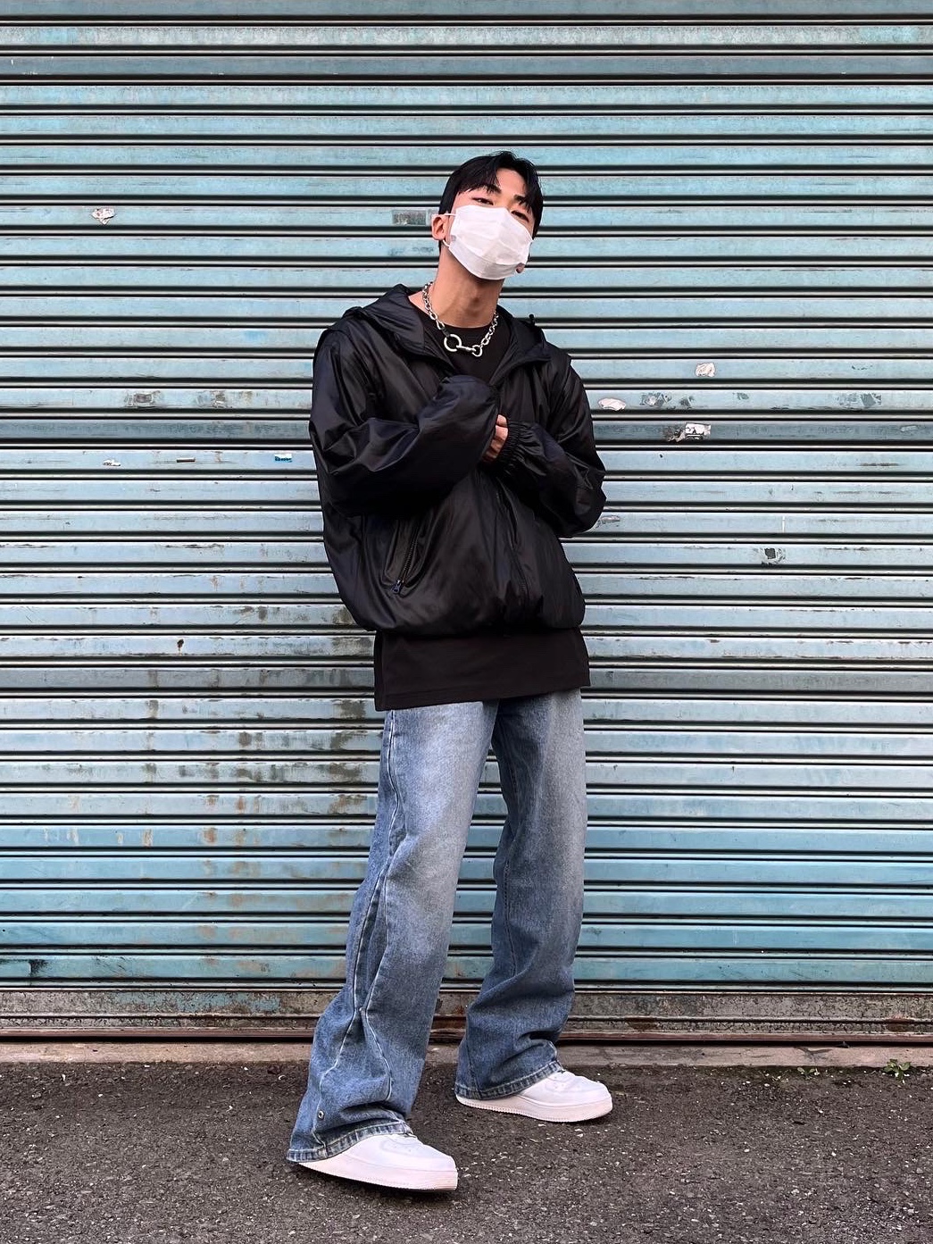 Our Legacy Ladon Brass Keychain Matte Nickel, Nike Air Force 1 '07 Low White 착용 스타일 - 1