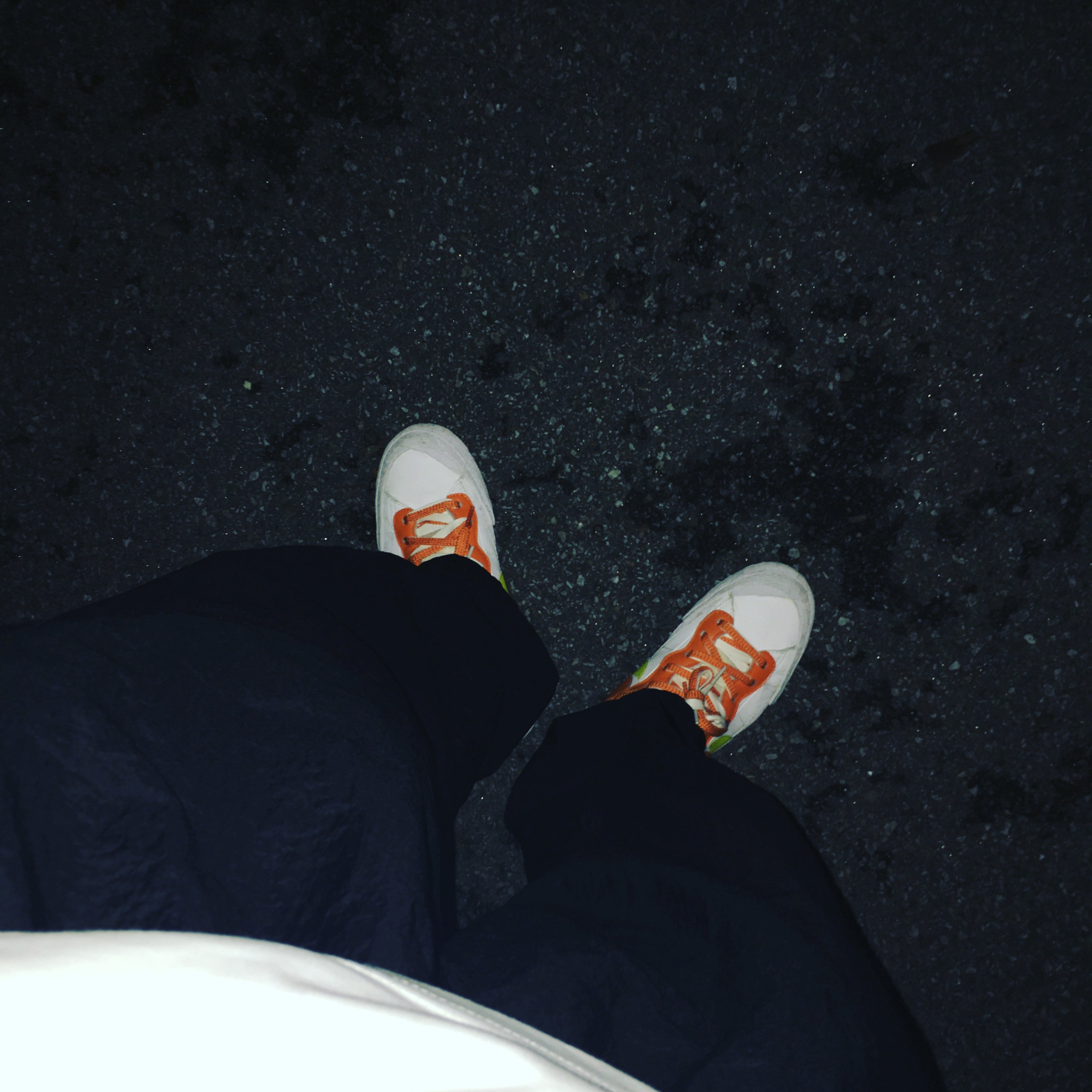 Nike x Sacai Blazer Low Magma Orange 착용 스타일
