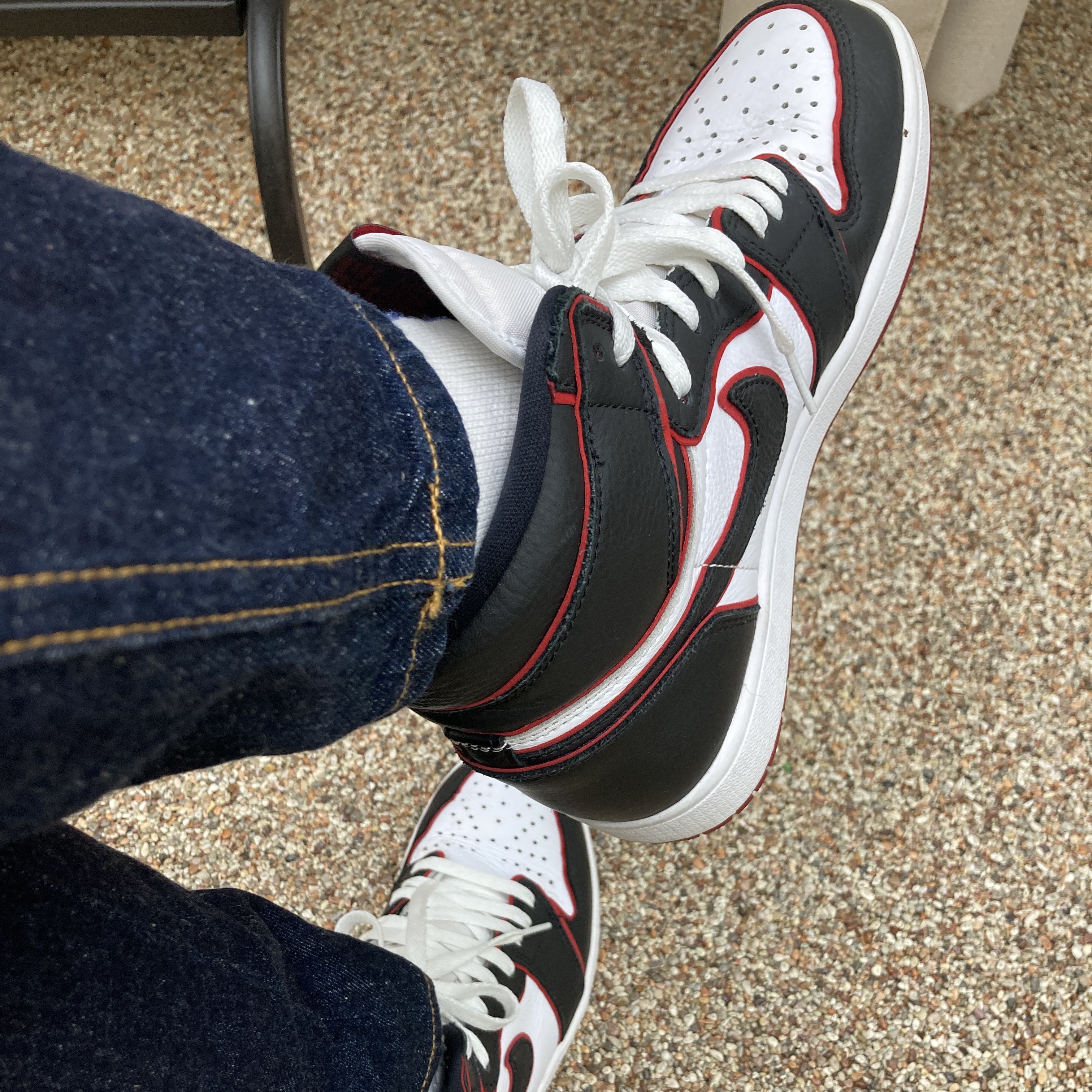 Jordan 1 Retro High OG Bloodline 착용 스타일