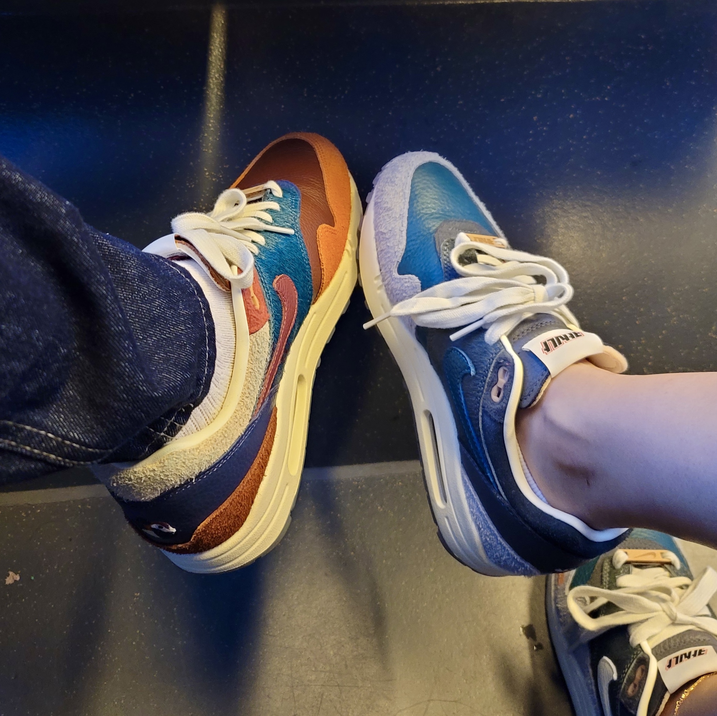 Nike x Kasina Air Max 1 SP Won-Ang Particle Grey, Nike x Kasina Air Max 1 SP Won-Ang Orange 착용 스타일 - 2