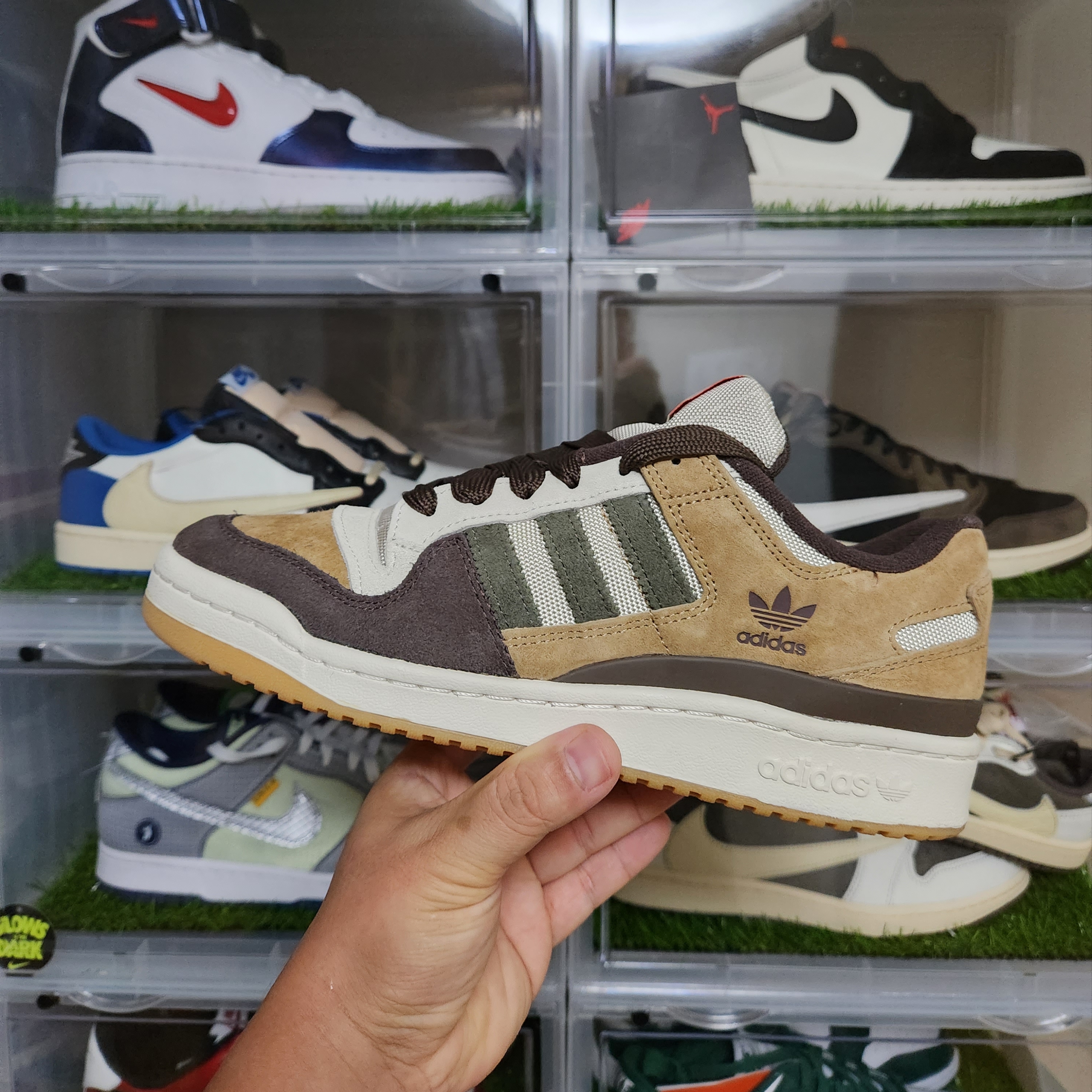 Adidas OG Forum 84 Low Alumina Branch 착용 스타일 - 3
