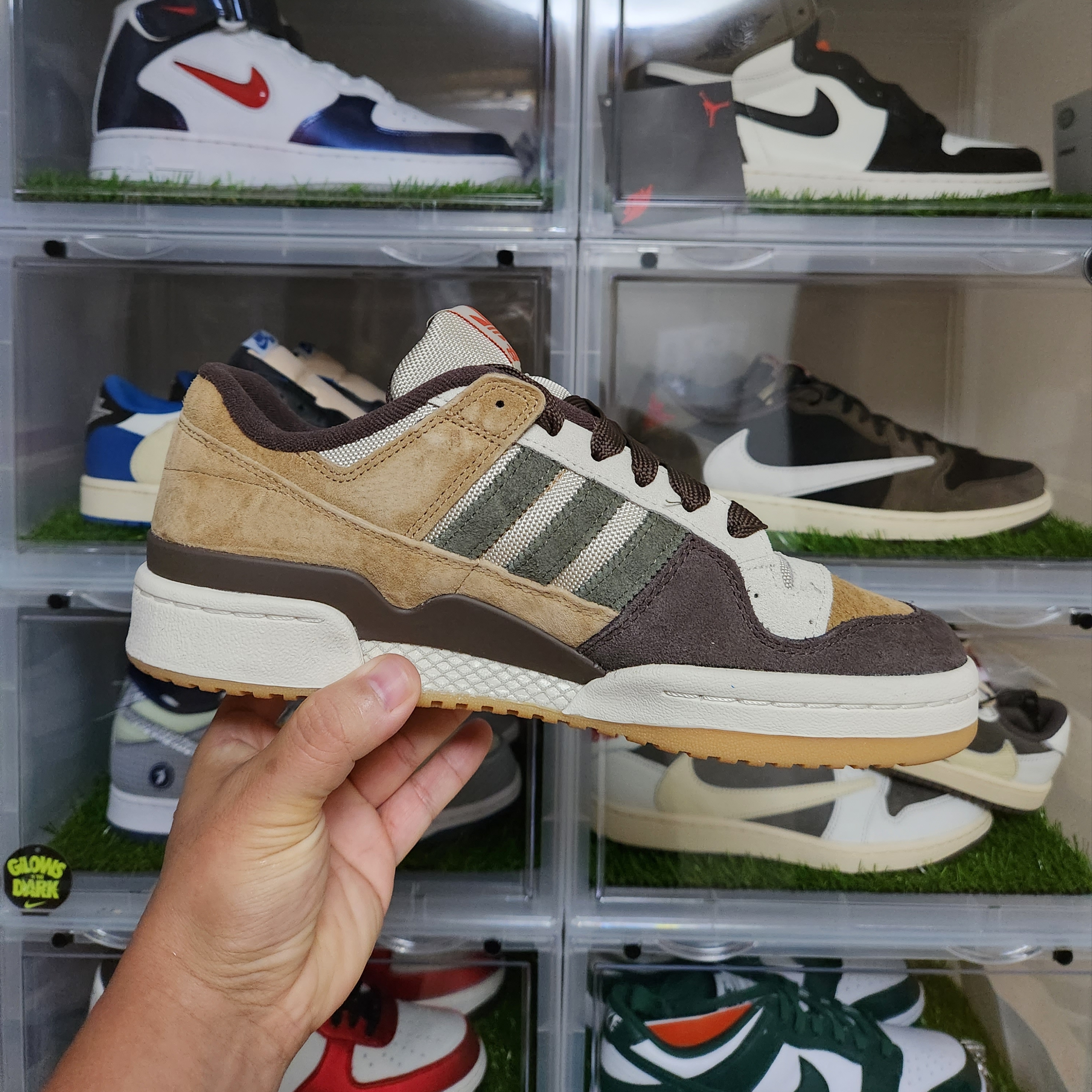 Adidas OG Forum 84 Low Alumina Branch 착용 스타일 - 1