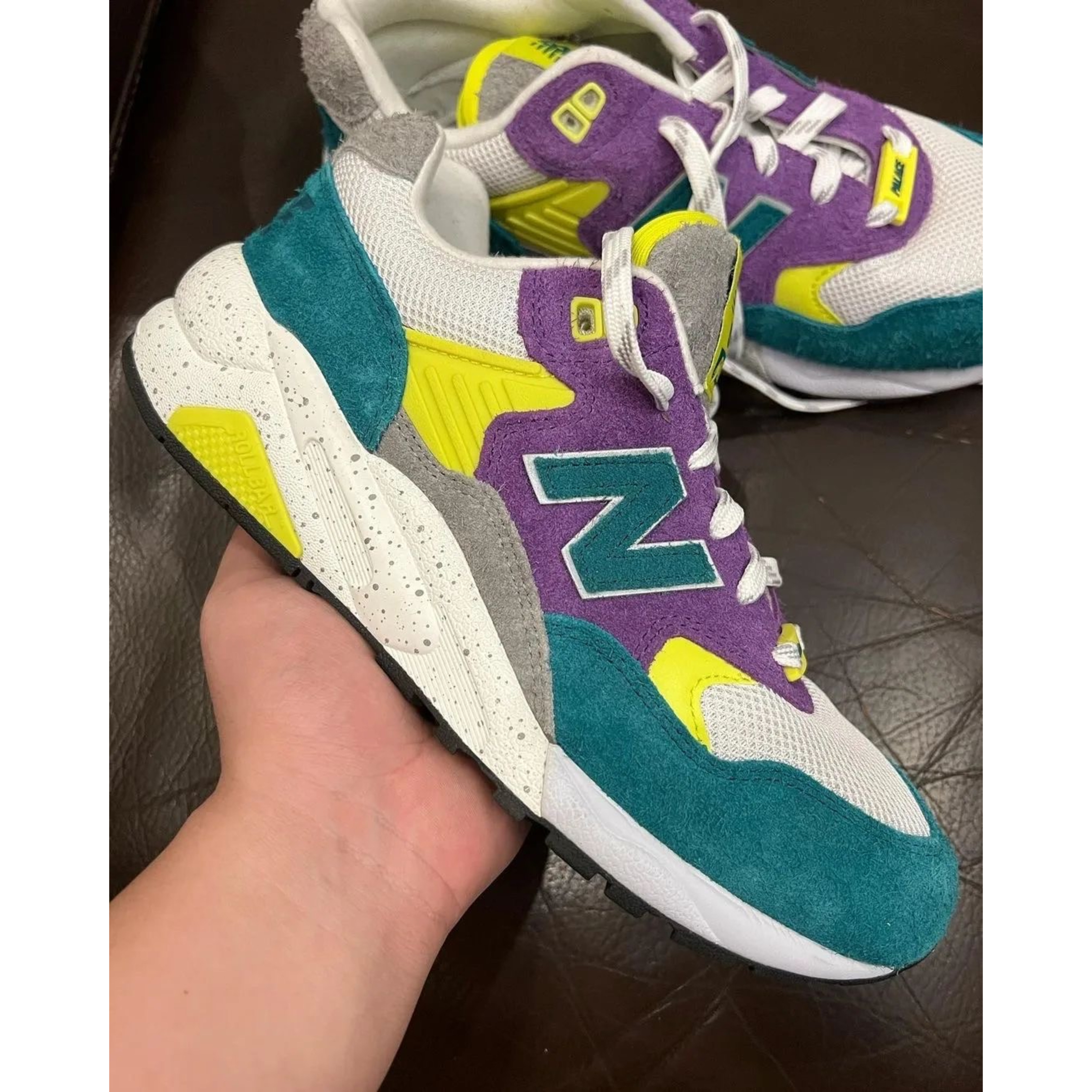 New Balance x Palace MT580 Gargoyle Lapis Blue, New Balance x Palace MT580 Shaded Spruce Pansy 착용 스타일 - 4