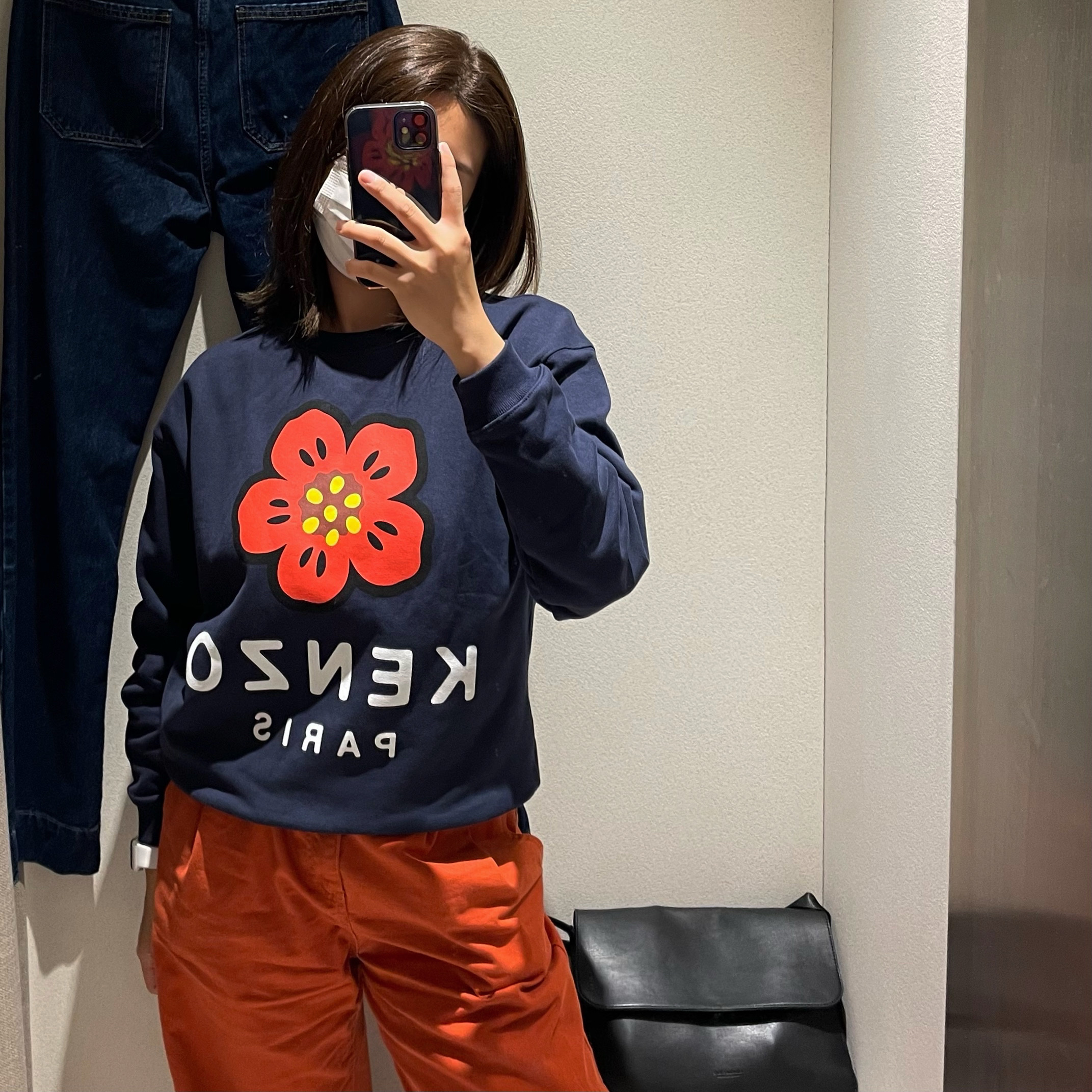 Kenzo Boke Flower Sweatshirt Midnight Blue 착용 스타일