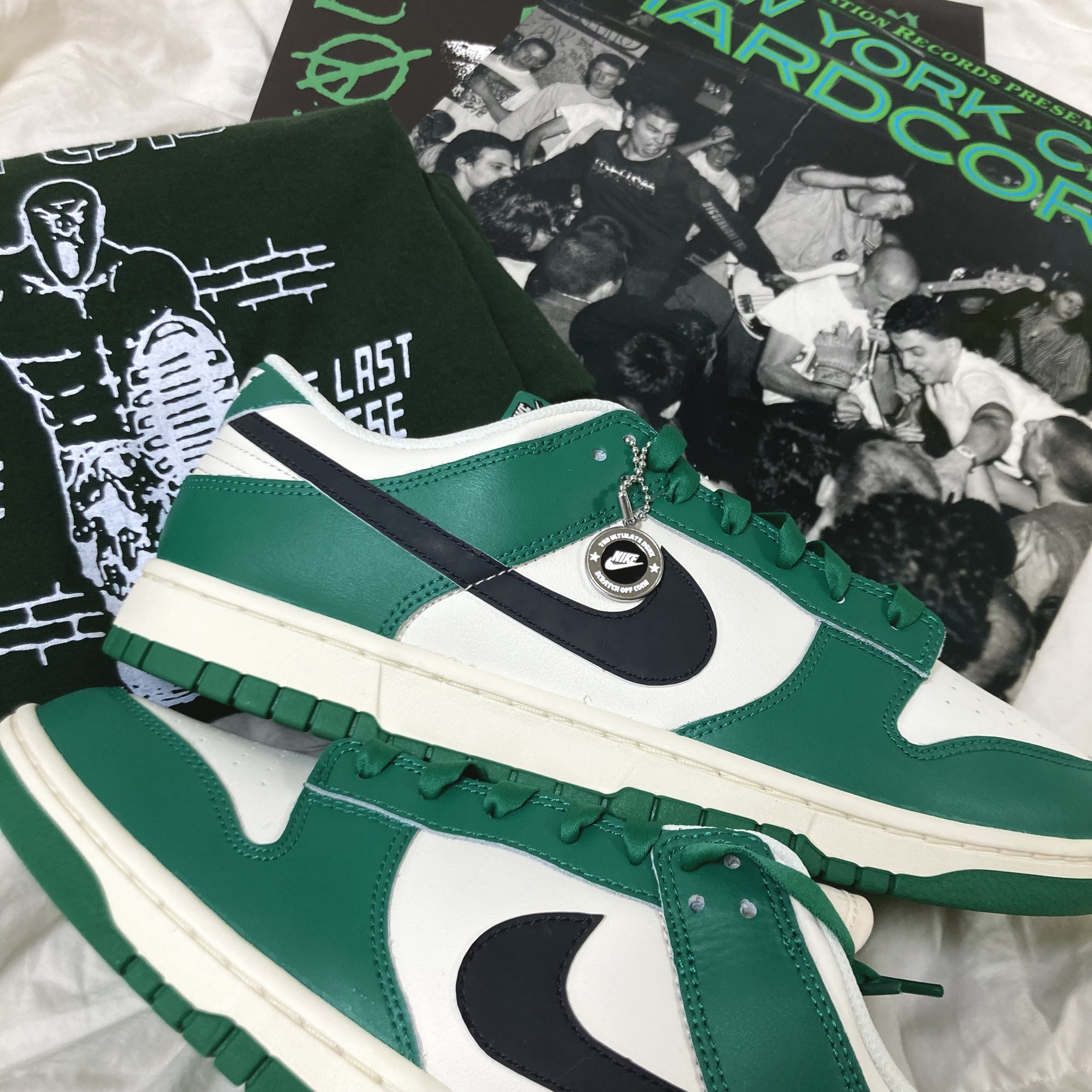 Nike Dunk Low Retro SE Jackpot Malachite 착용 스타일